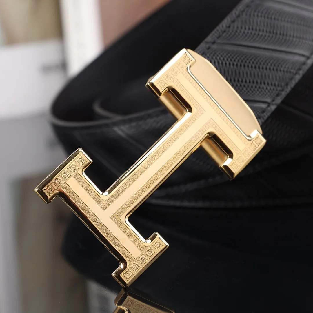 Hermes H Automatic Belt in Black · view 7