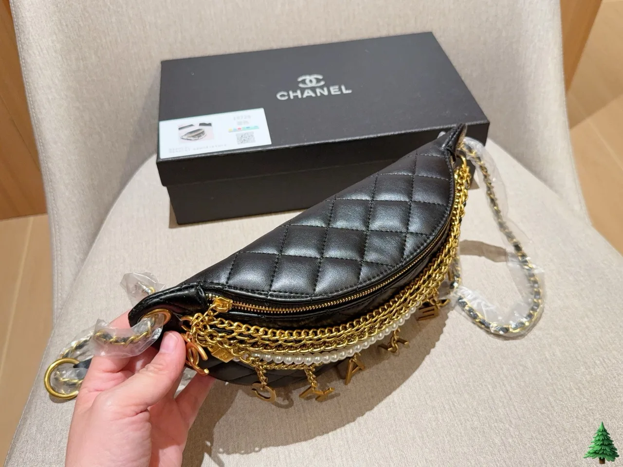 Chanel Chain Belt Bag in Black · view 7