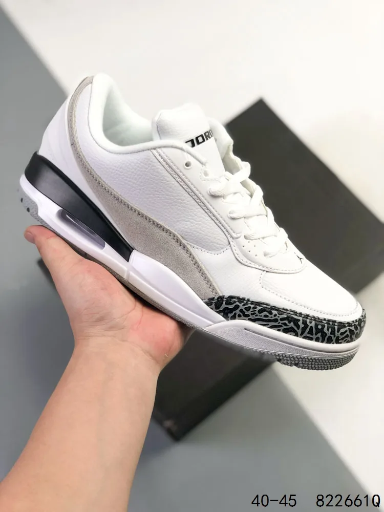 Nike Basketball sneakers in Black & White & Grey · view 3