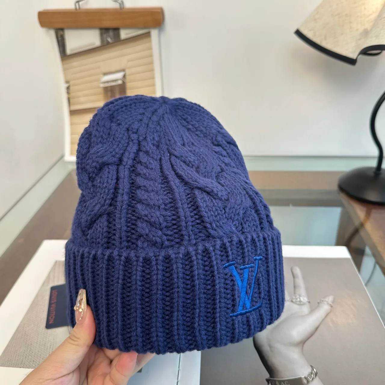 Louis Vuitton Beanie in Blue · view 4