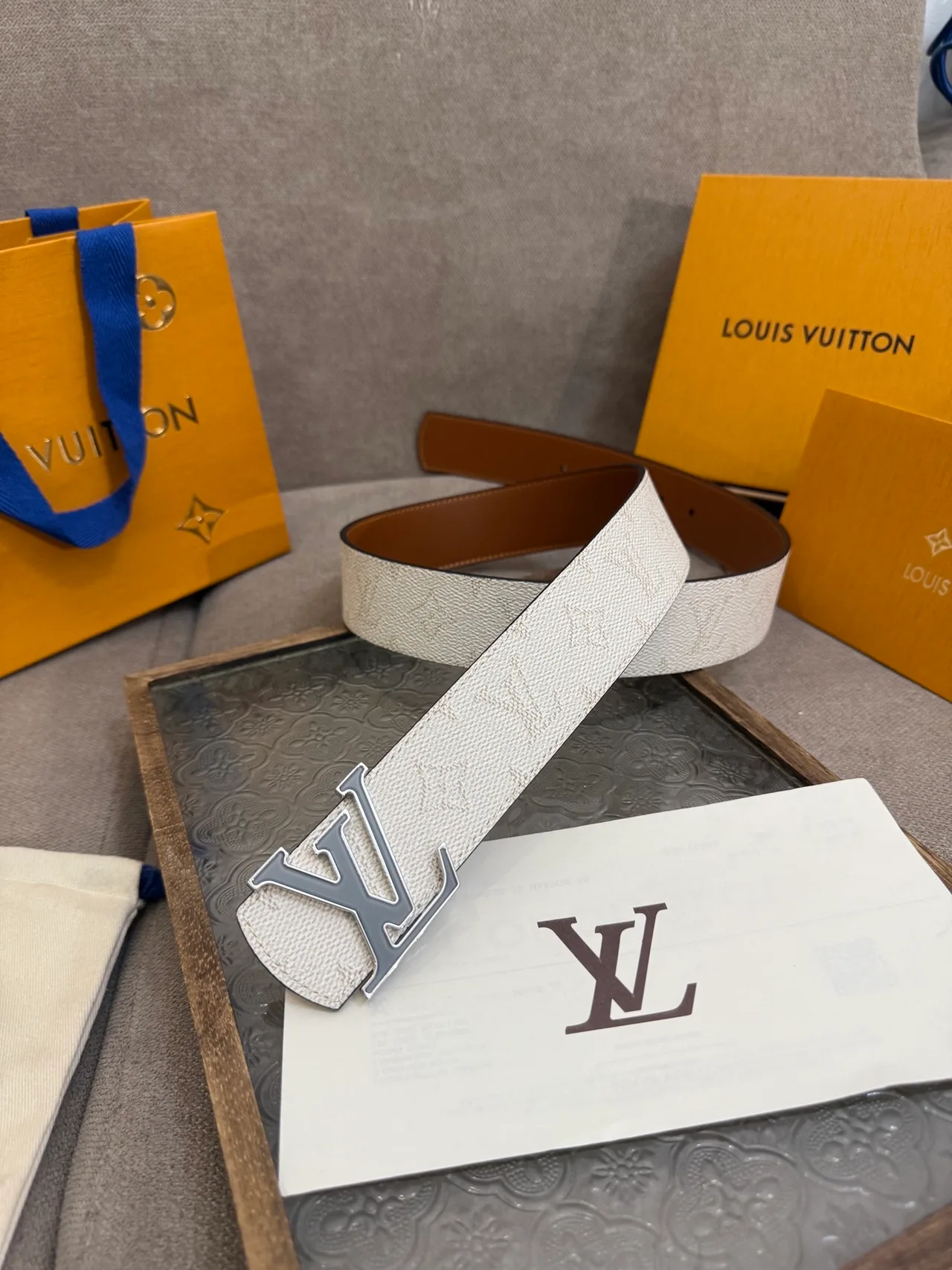 Louis Vuitton Leather Belt in White · view 3