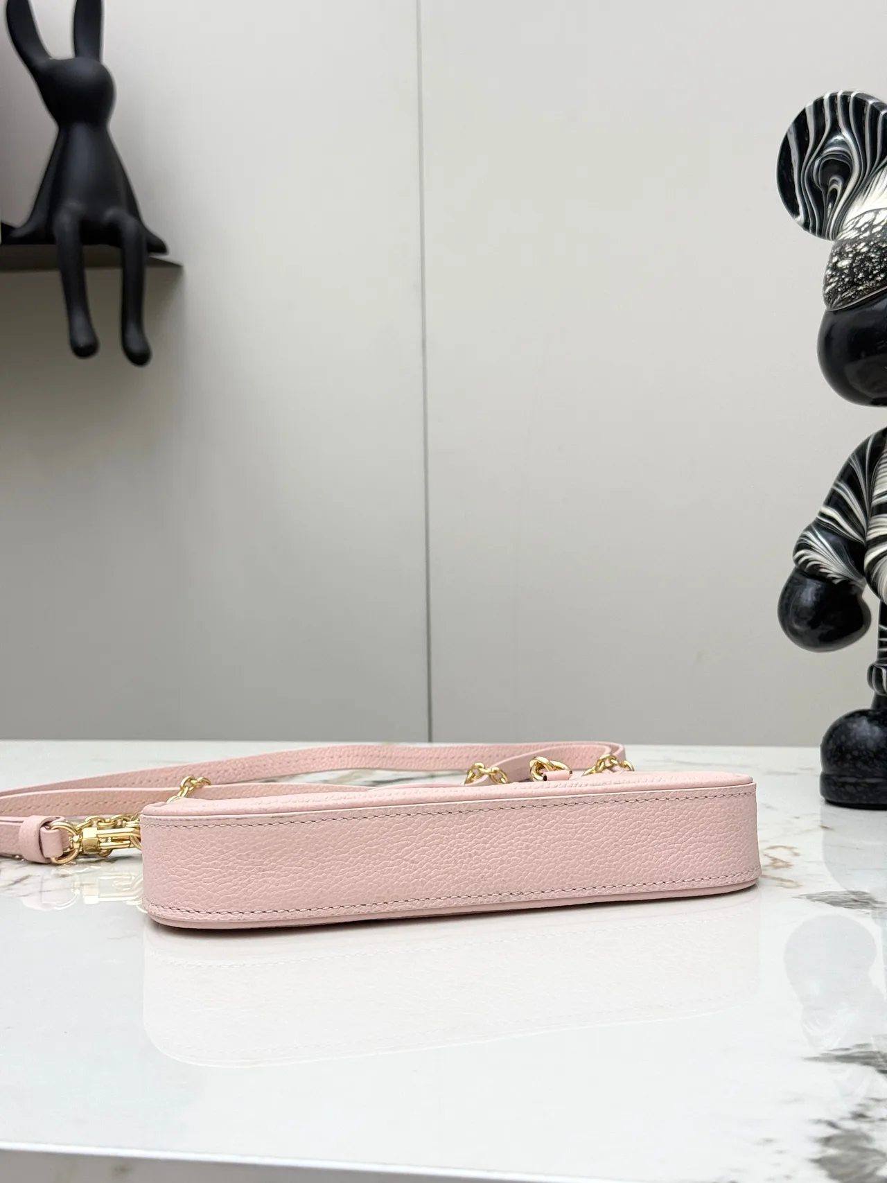 Louis Vuitton Leather Monogram Crossbody Bag in Pink · view 4