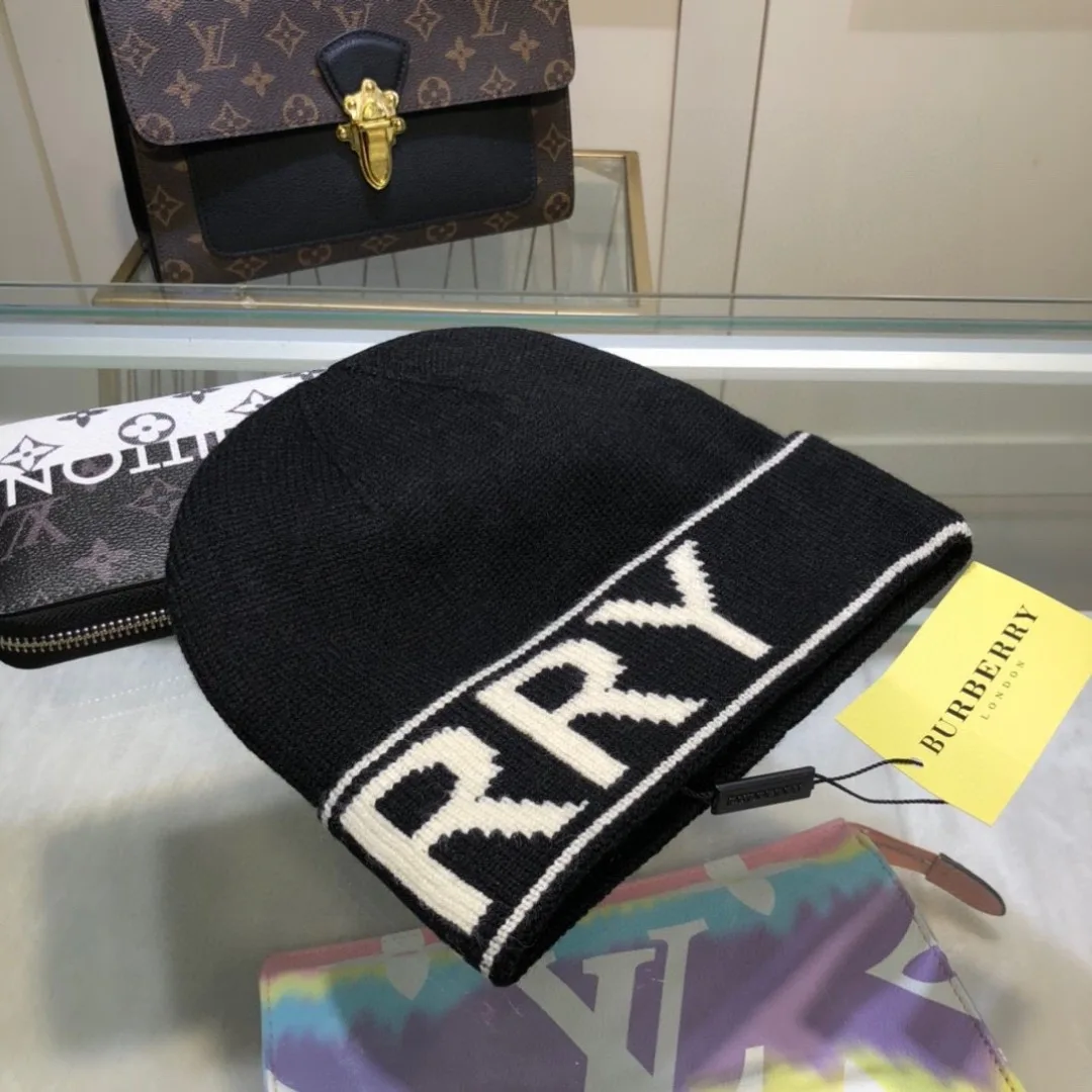 Burberry Lettered knit cap in Black & Grey & Orange & Blue & Pink · view 6