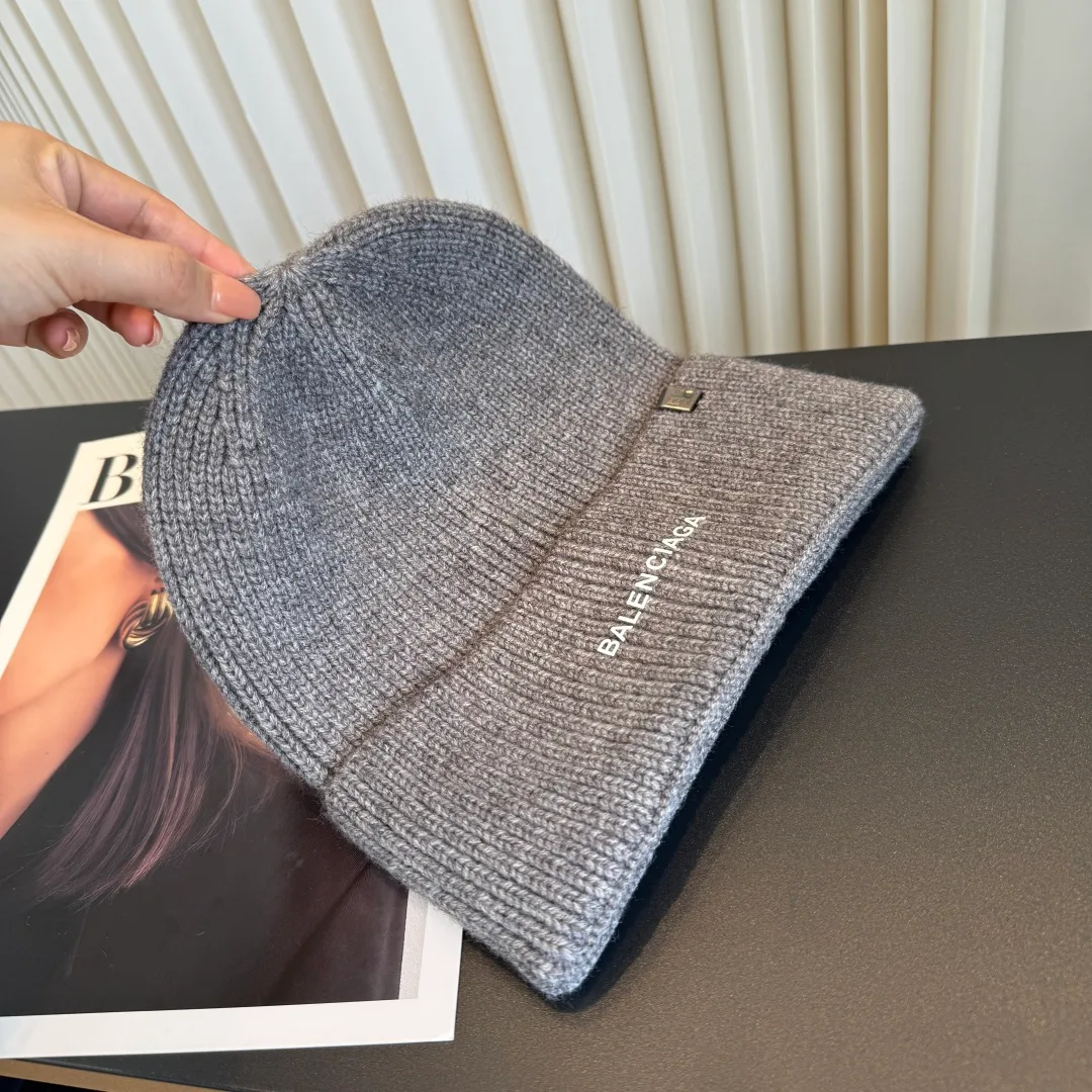 Balenciaga Beanie in Grey · view 6