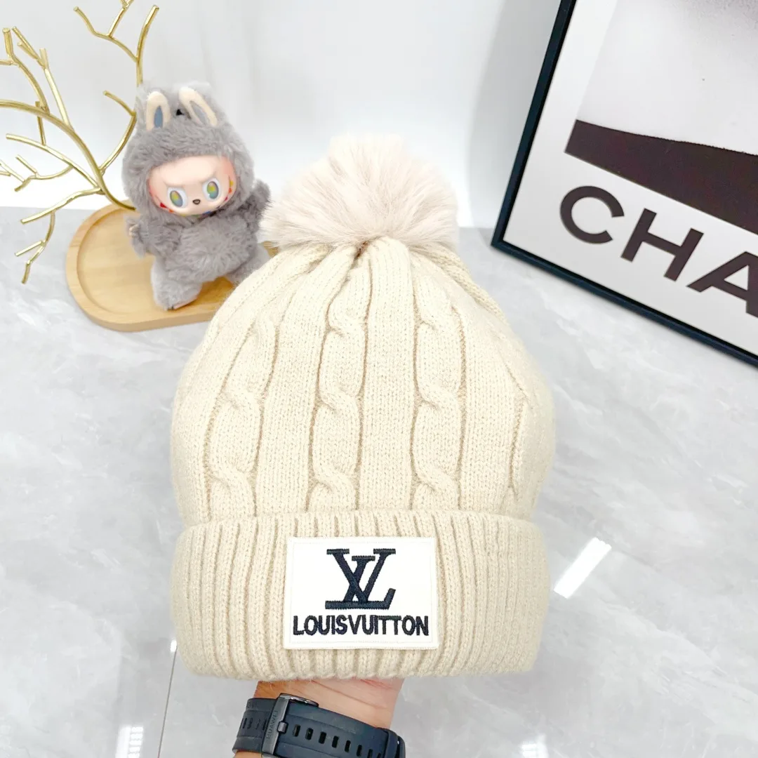 Louis Vuitton Wool Pom-Pom Hat and Scarf Set in Cream · view 5
