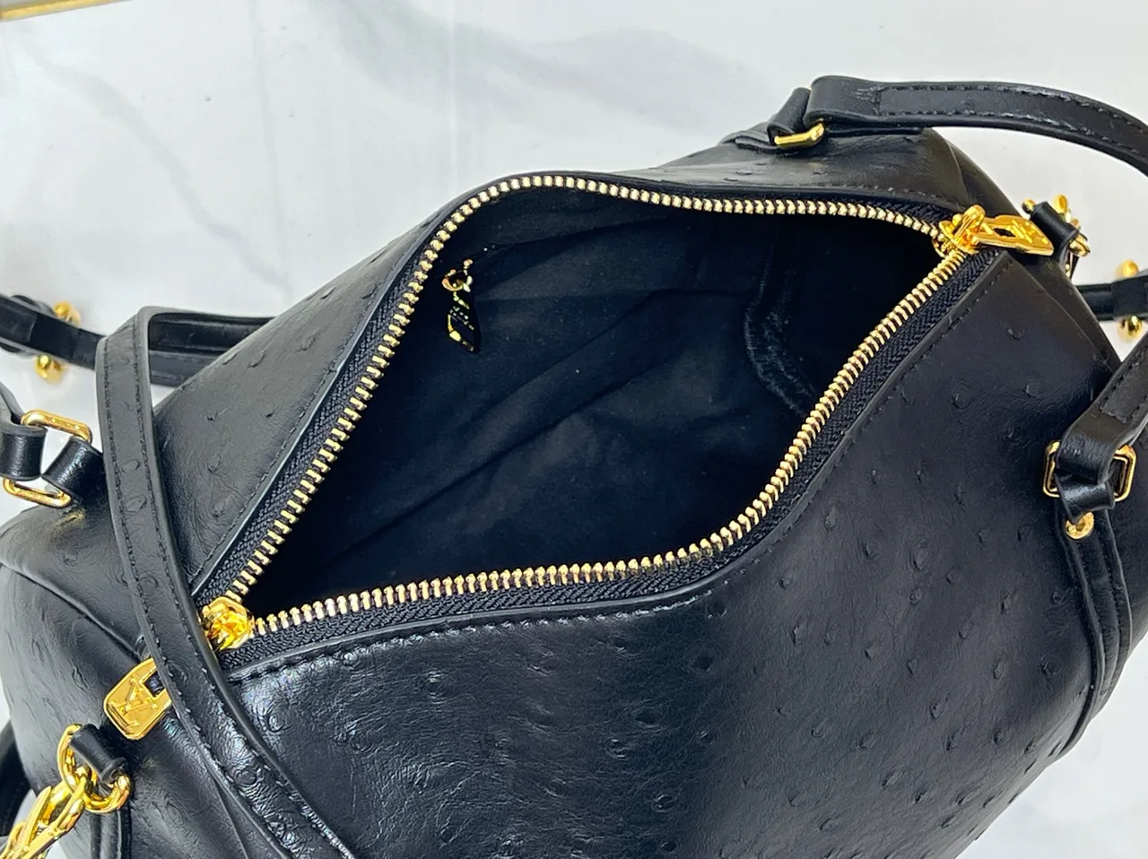 Louis Vuitton Cowhide Smooth Handbag in Black · view 8