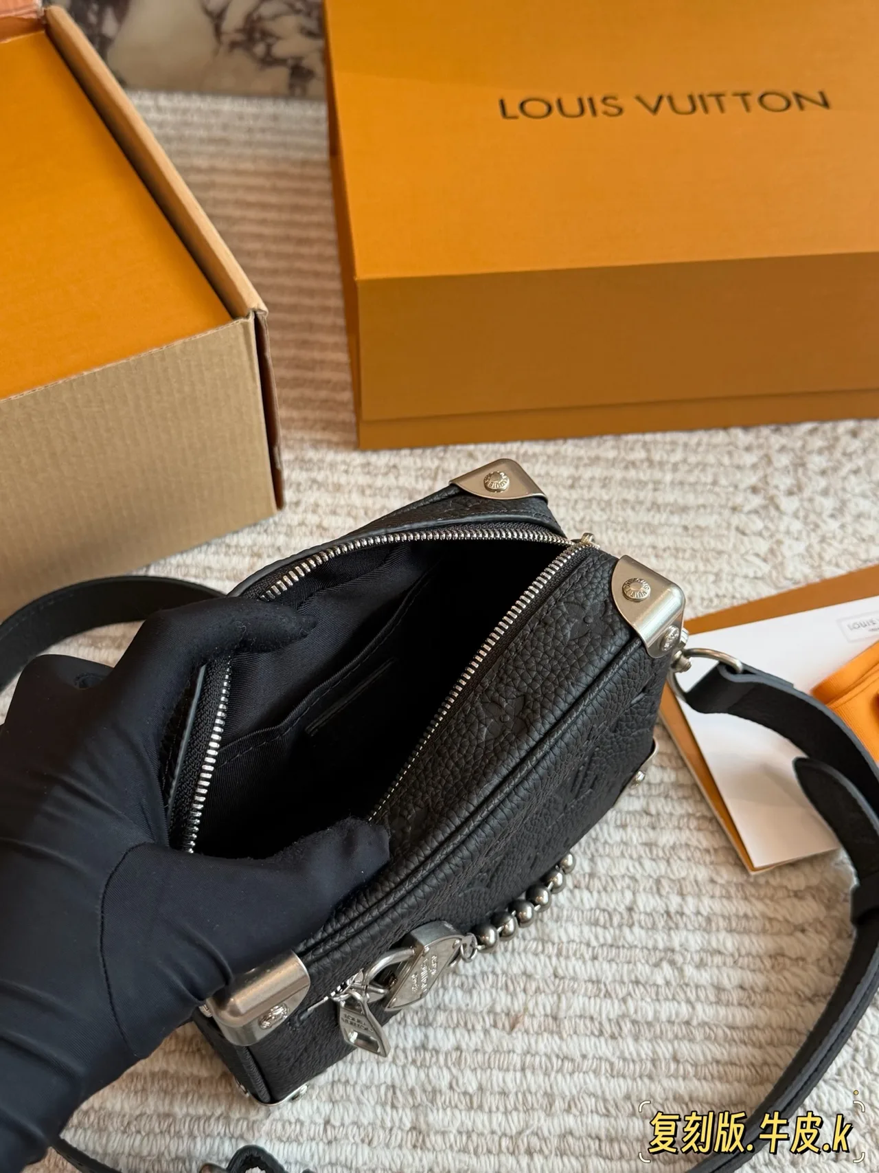 Louis Vuitton Cowhide Trunk Shoulder Bag in Black · view 9