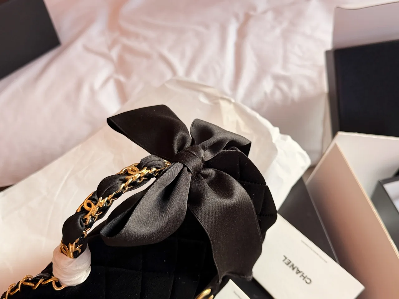 Chanel Quilted Glossy Clutch in Black · view 5