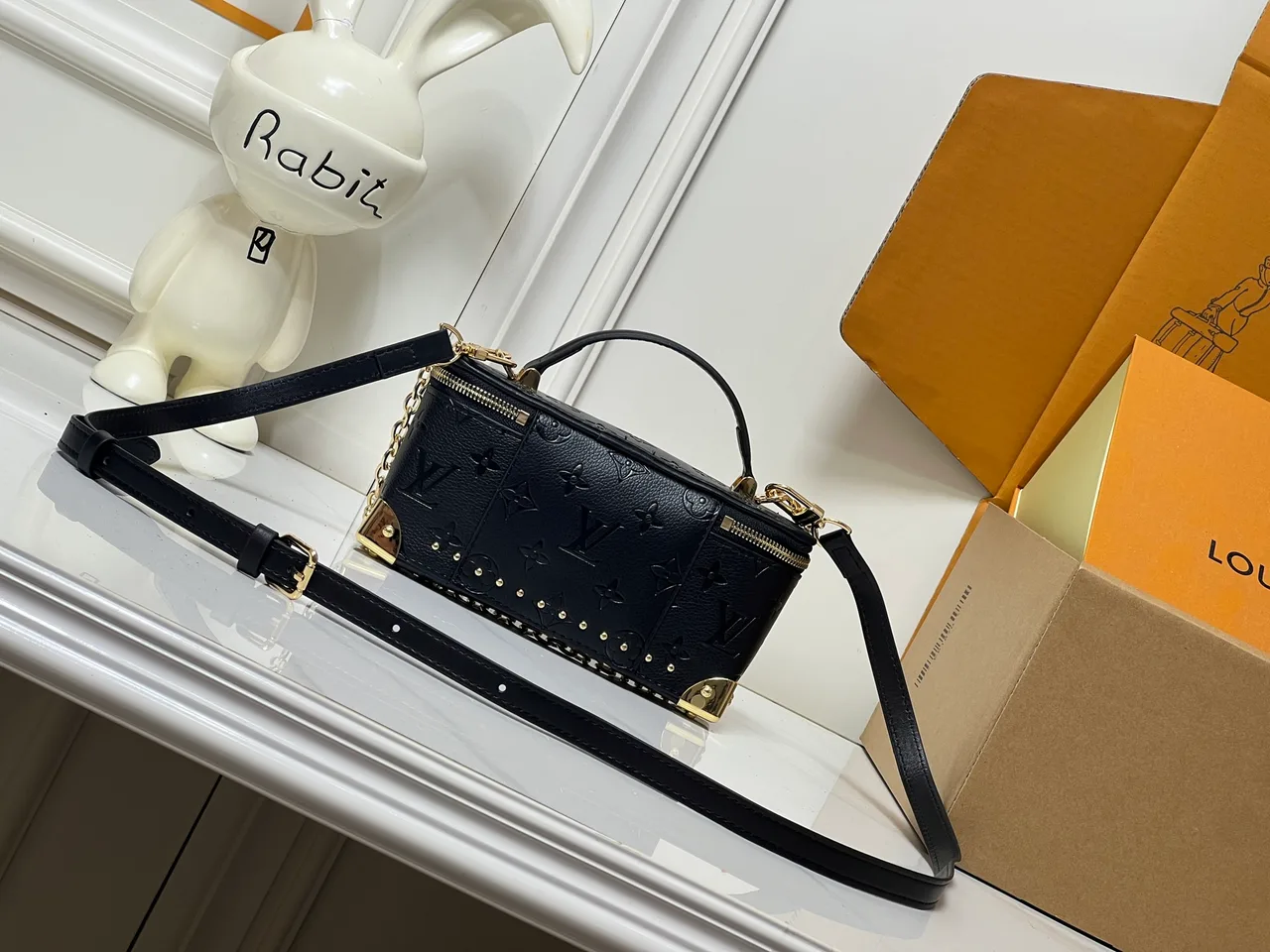 Louis Vuitton Canvas Crossbody Bag in Black · view 4