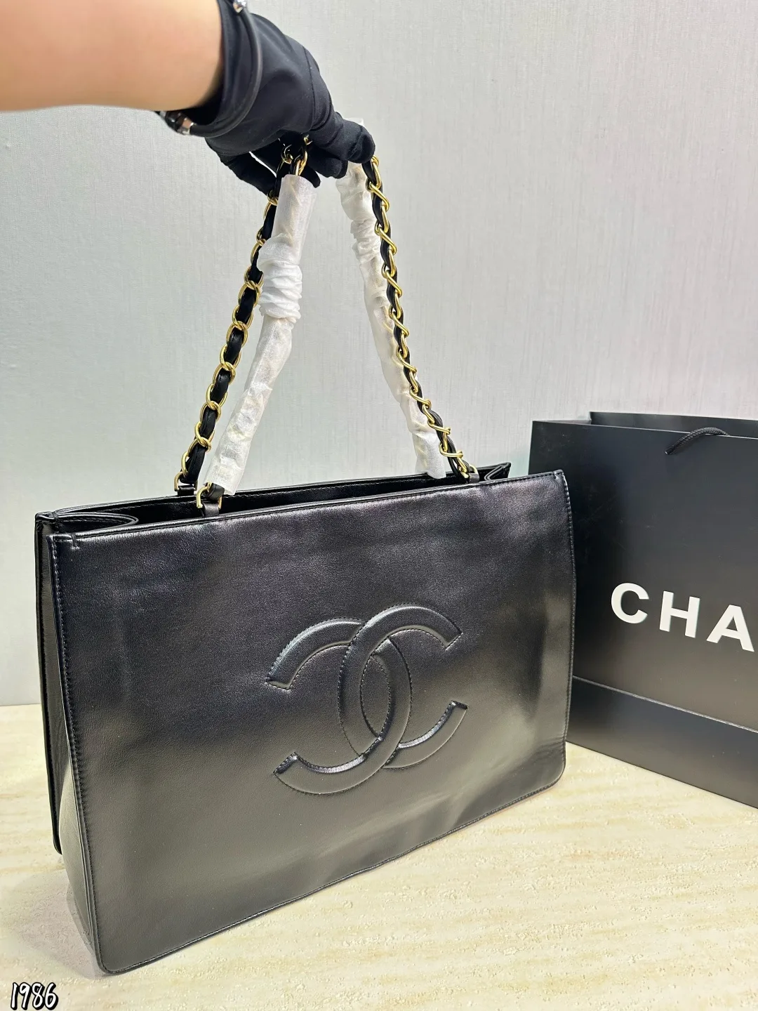 Chanel Sheepskin Tote in Black · view 6