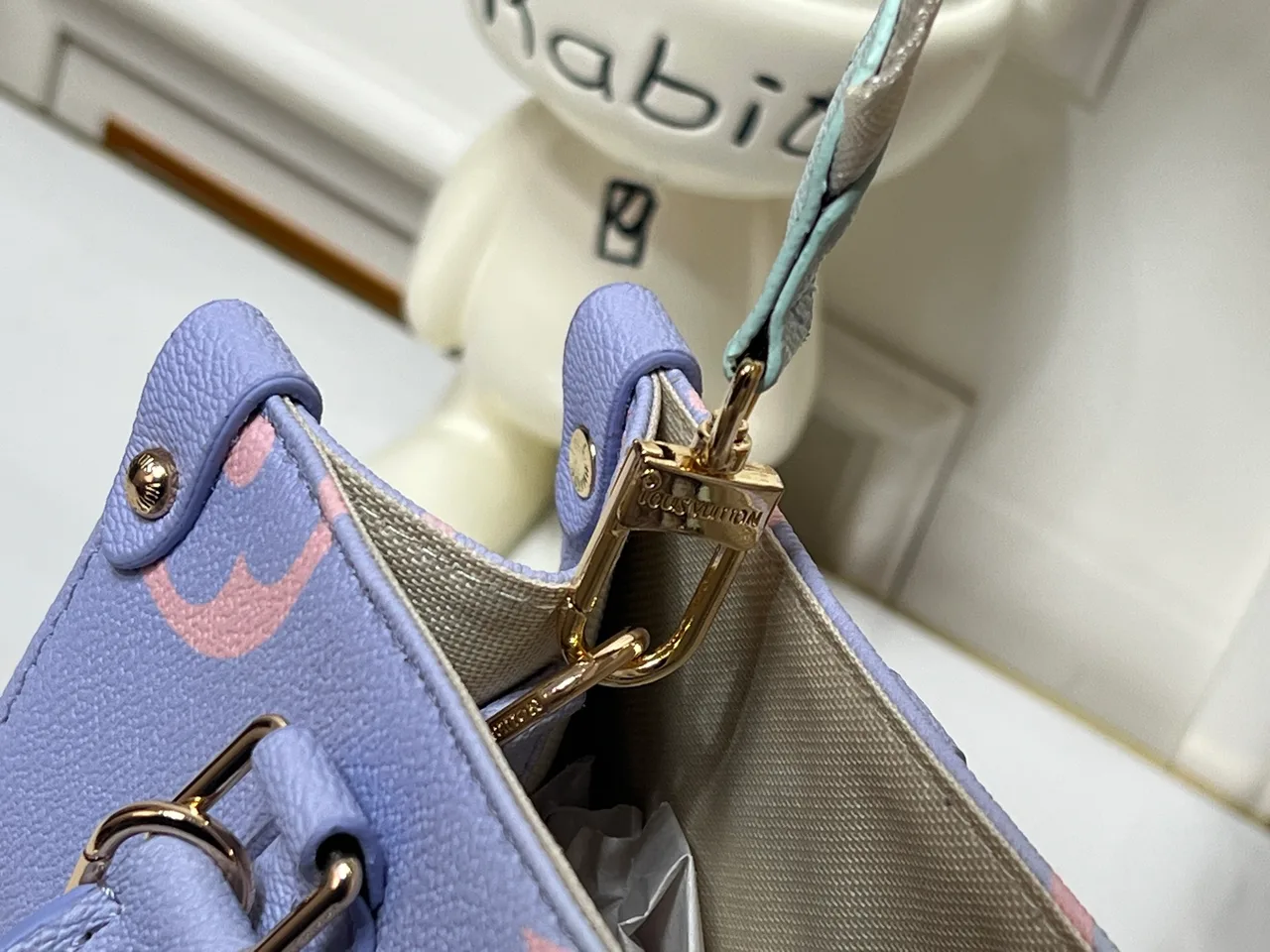 Louis Vuitton Canvas OnTheGo Tote in Blue · view 7