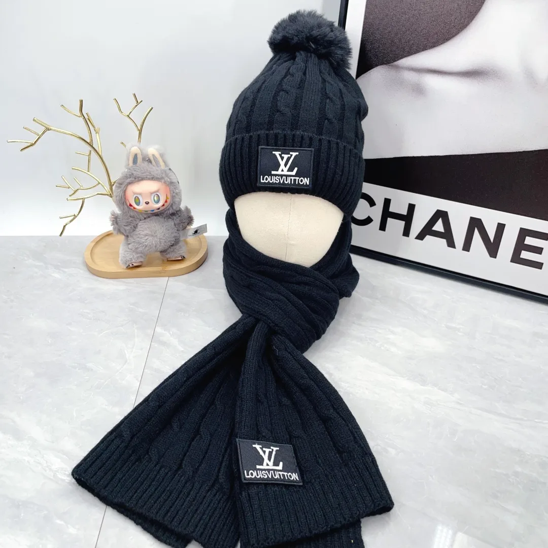 Louis Vuitton Wool Beanie and Scarf Set in Black · view 2