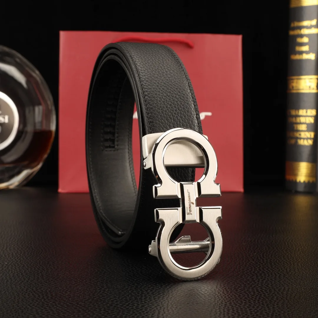 Ferragamo Smooth automatic Gancini belt in Black · view 1
