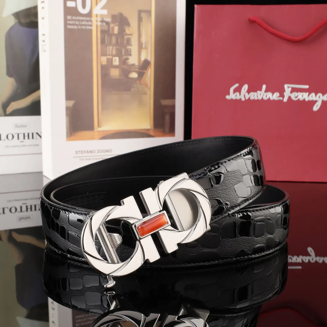 Ferragamo Belt in Black & Brown · view 5