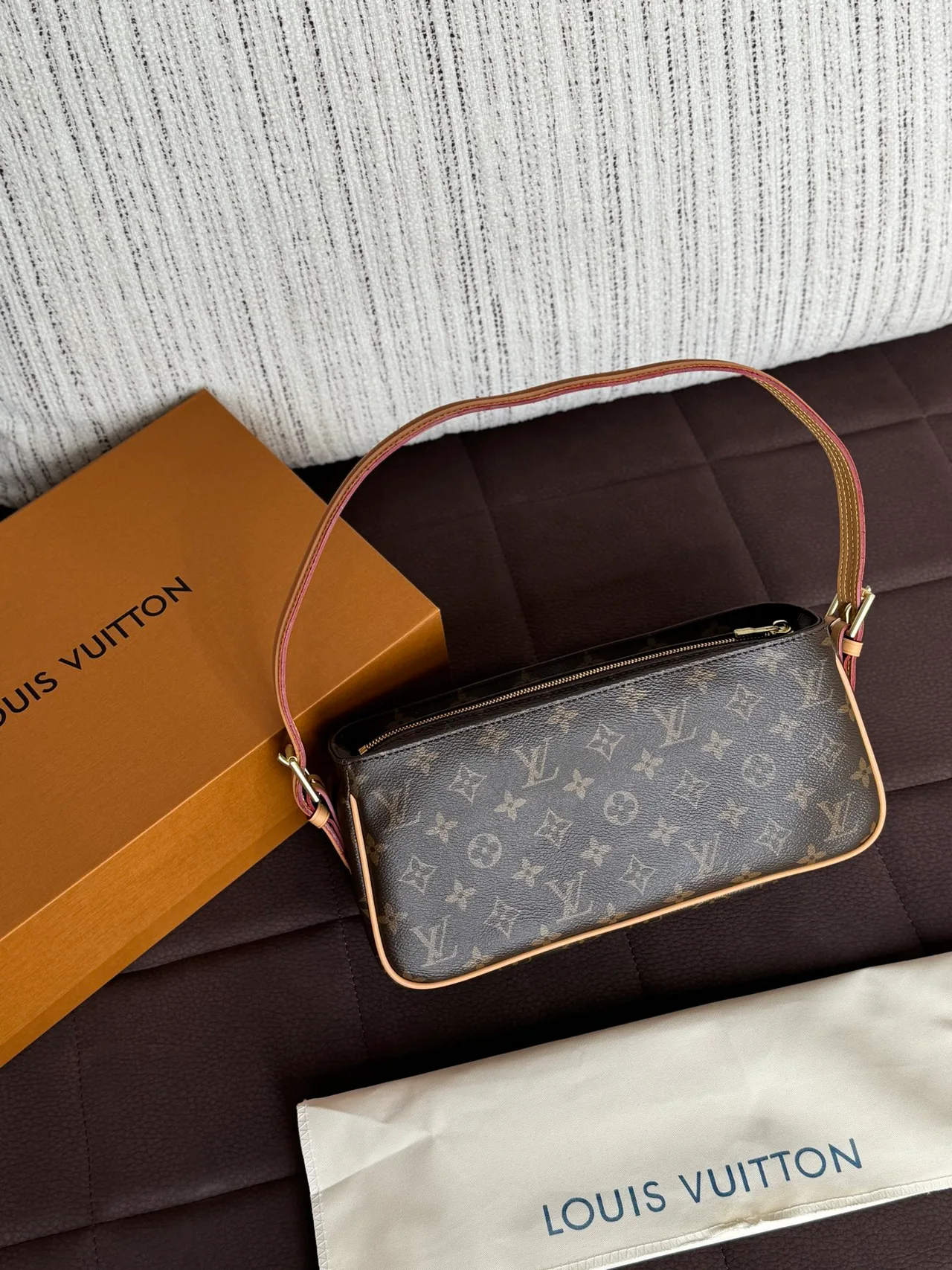 Louis Vuitton Monogram Rectangular Shoulder Bag in Brown · view 2
