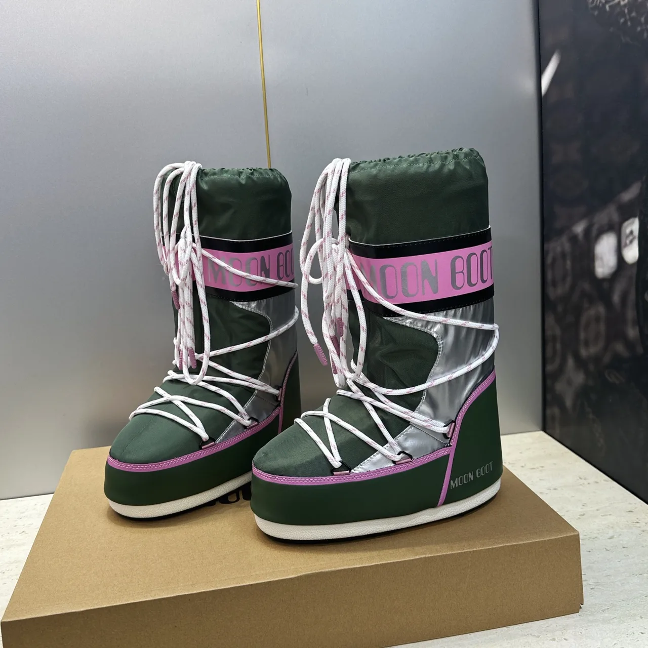 Moon Boot Lace-Up Snow Boots in Green · view 4