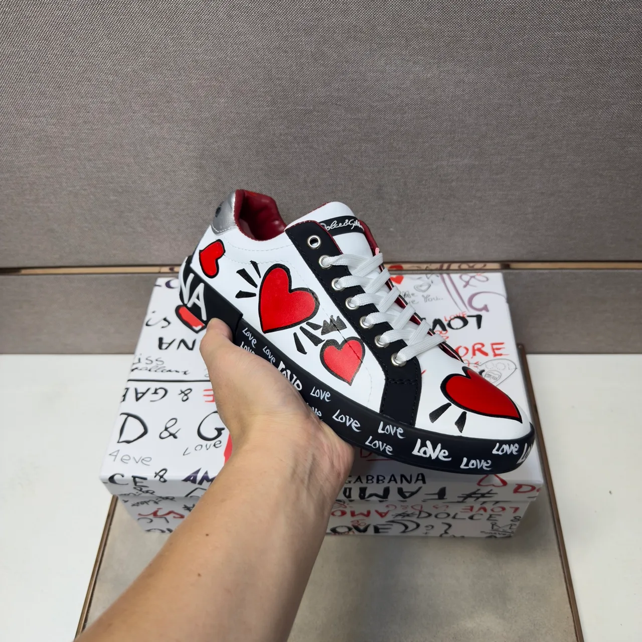 Dolce & Gabbana Leather Sneakers in White · view 6