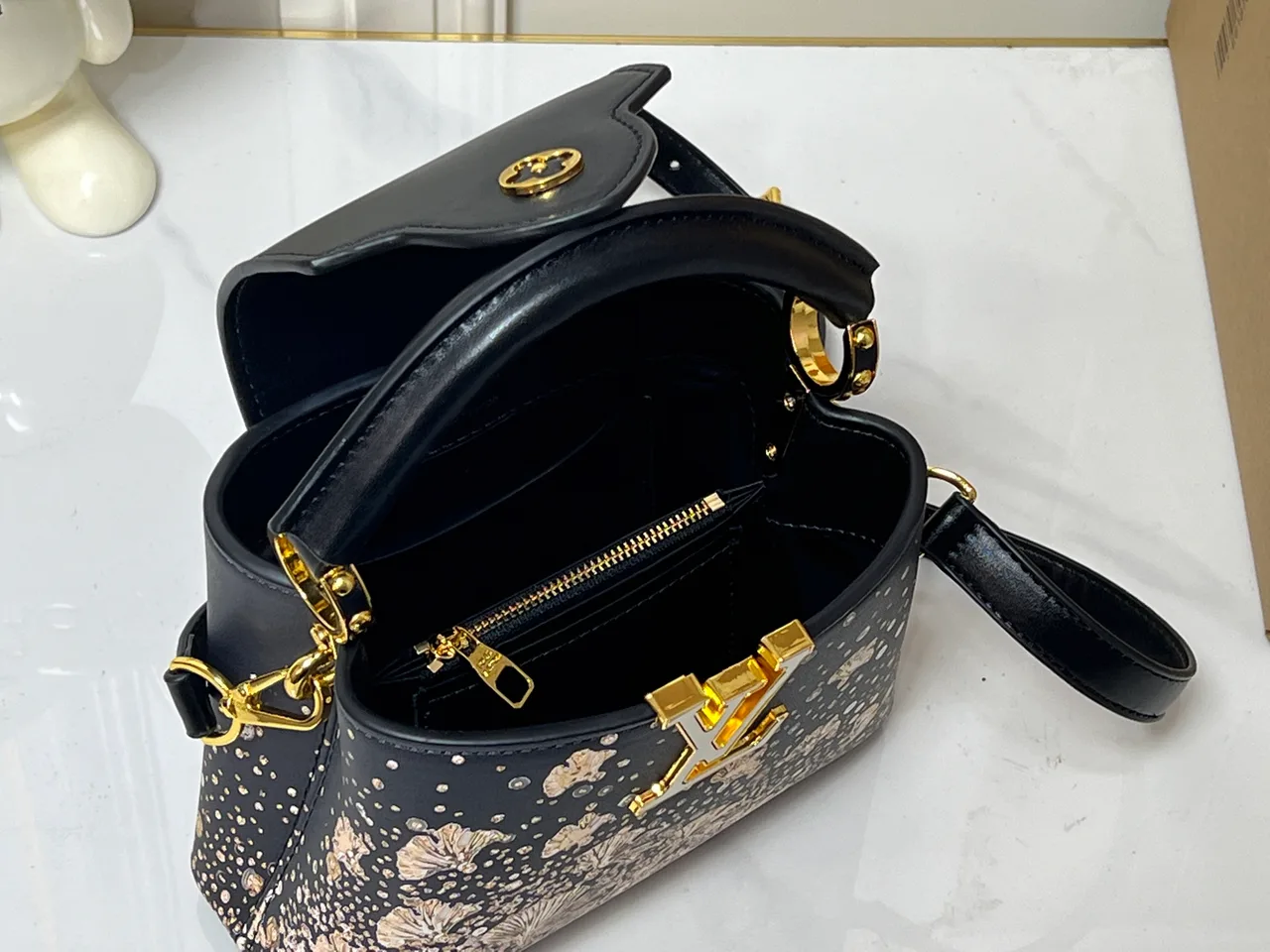 Louis Vuitton Cowhide Capucines Mini Bag in Black · view 8
