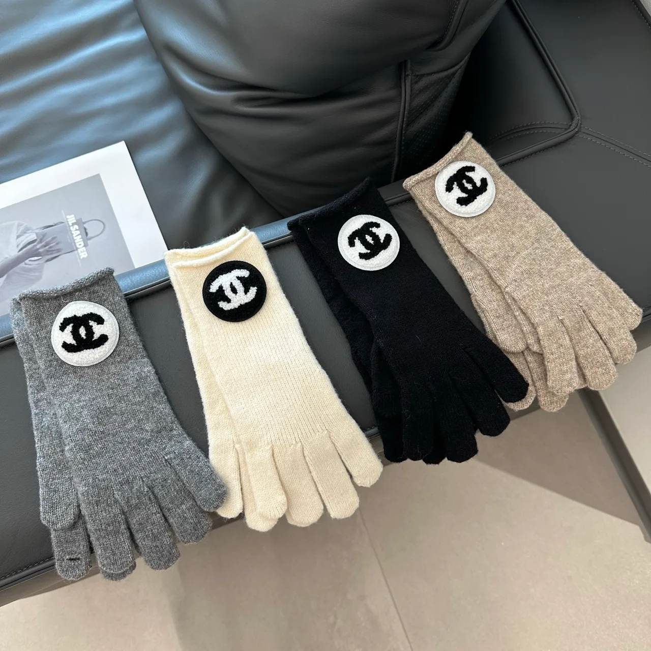 Chanel Hat Scarf and Gloves Set in Black & Grey & Beige & White · view 8