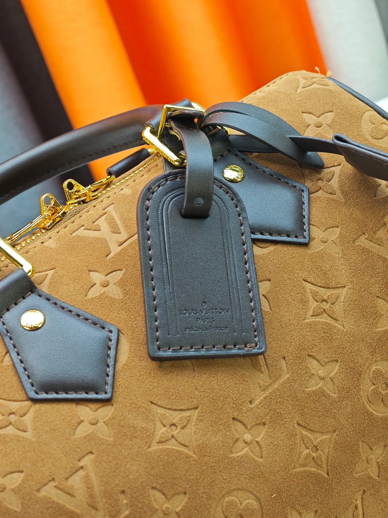 Louis Vuitton Speedy Cowhide Handbag in Tan · view 6