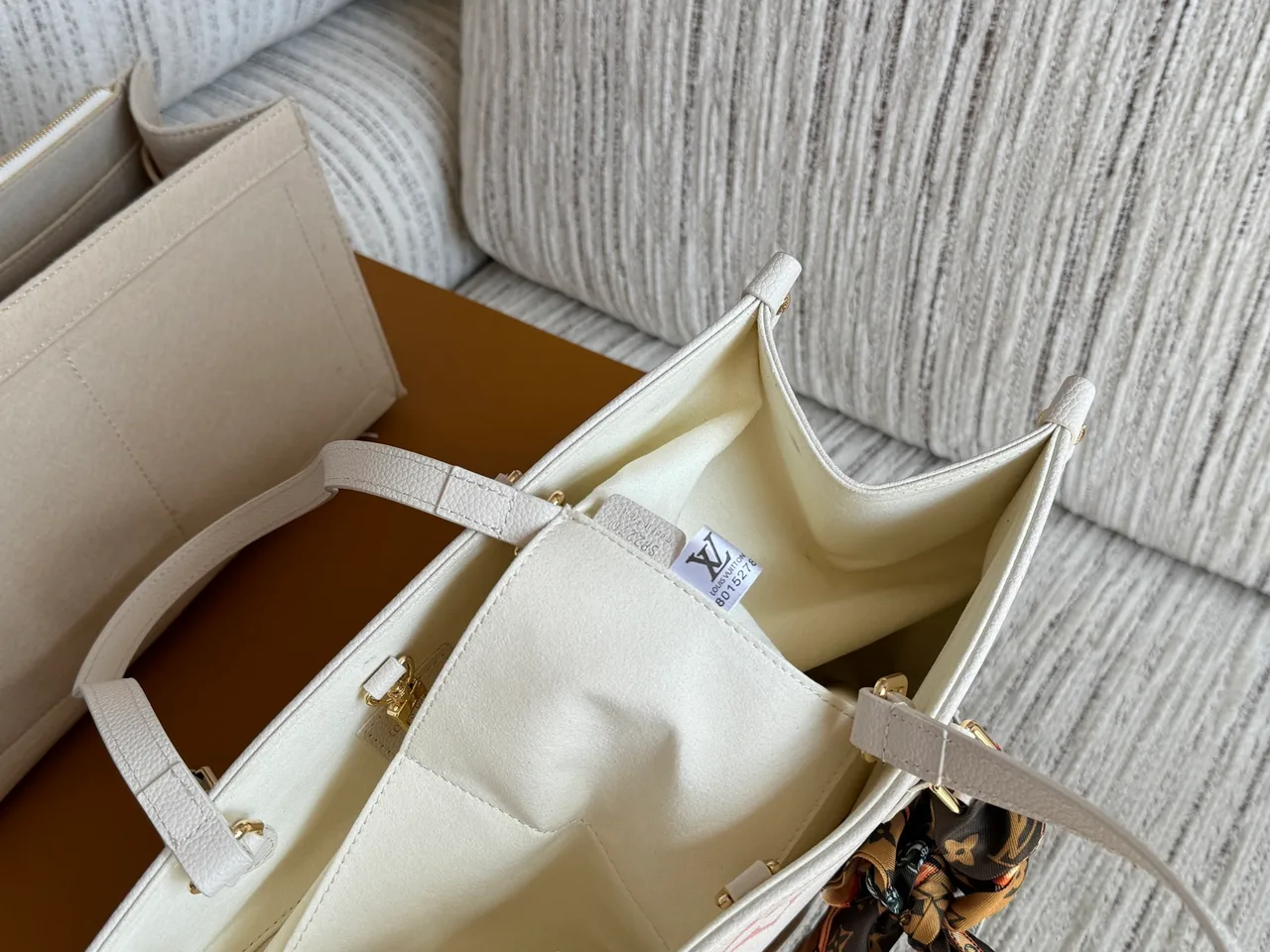 Louis Vuitton OnTheGo Mini Monogram Top-Handle Tote in White · view 8
