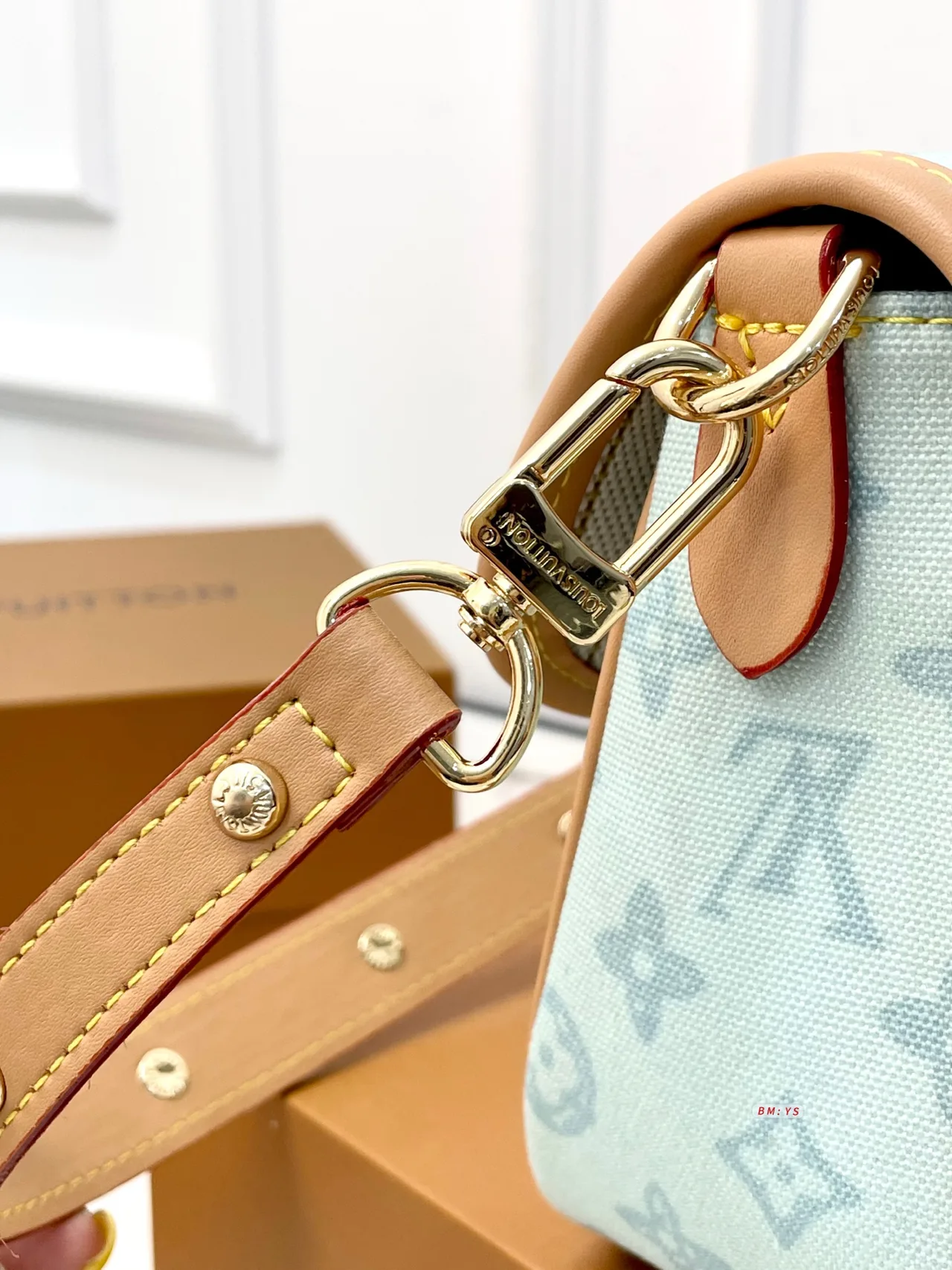 Louis Vuitton Baguette Flap Shoulder Bag in Pink & Beige & Green & Blue & Brown · view 9