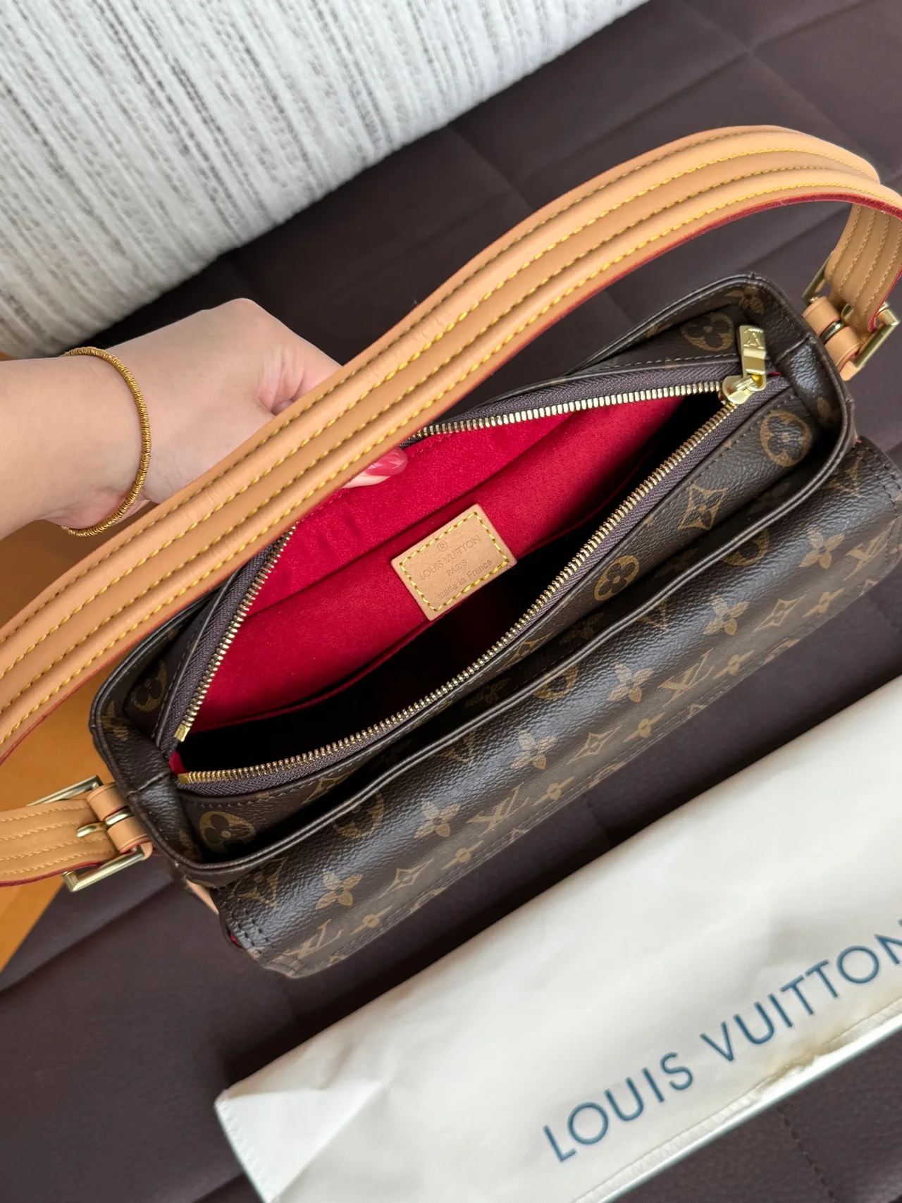 Louis Vuitton Monogram Rectangular Shoulder Bag in Brown · view 8
