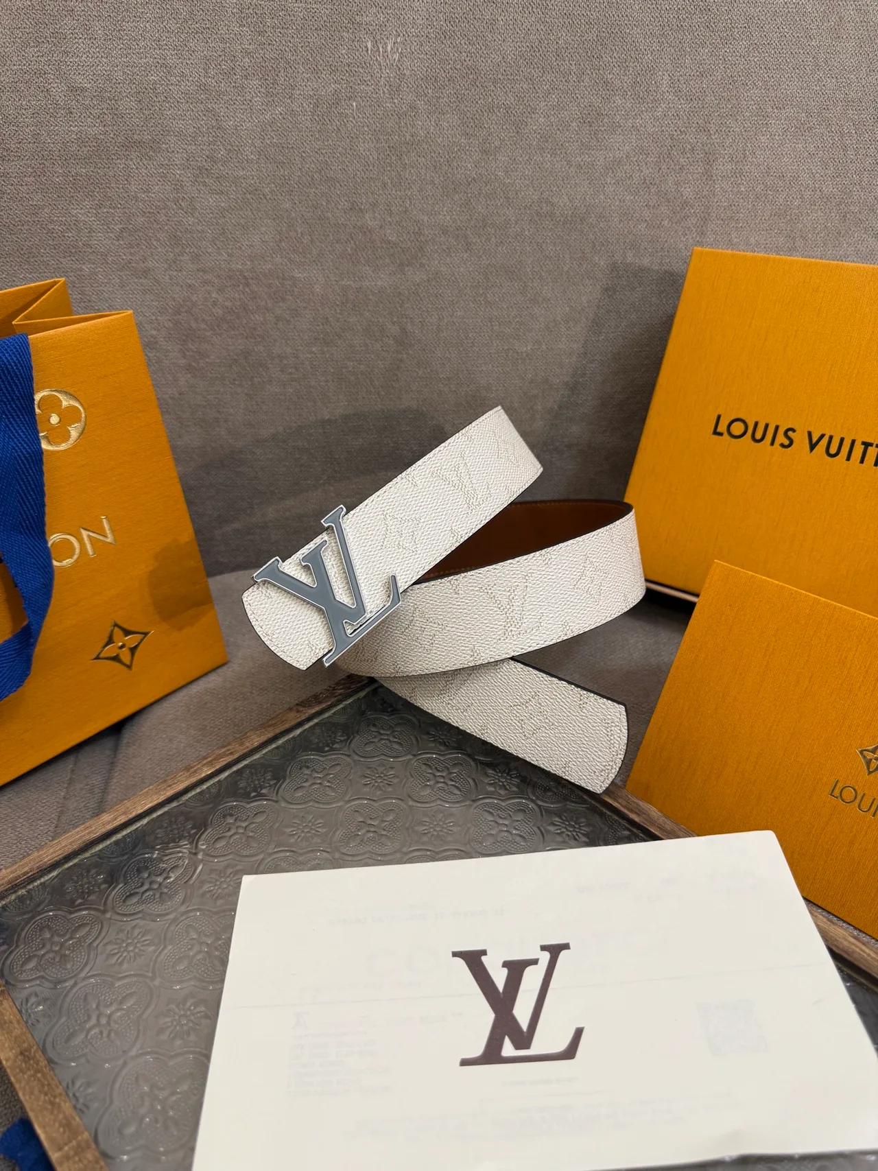 Louis Vuitton Leather Belt in White · view 1