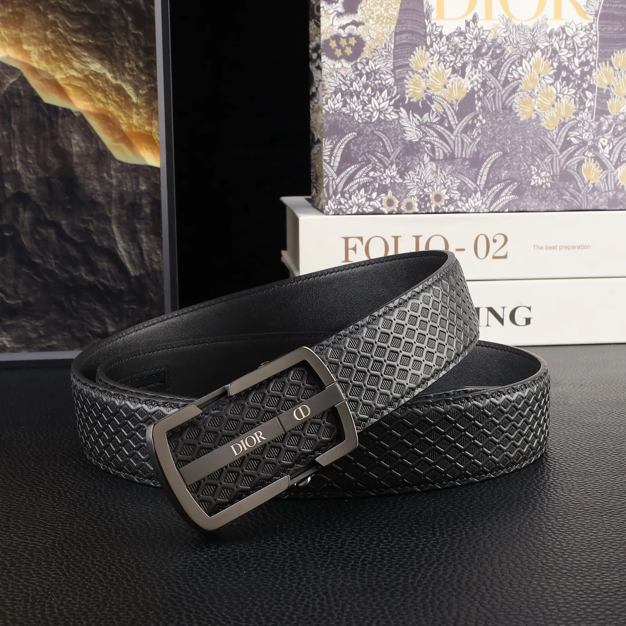 Dior Textured rectangular automatic belt in Black · view 4