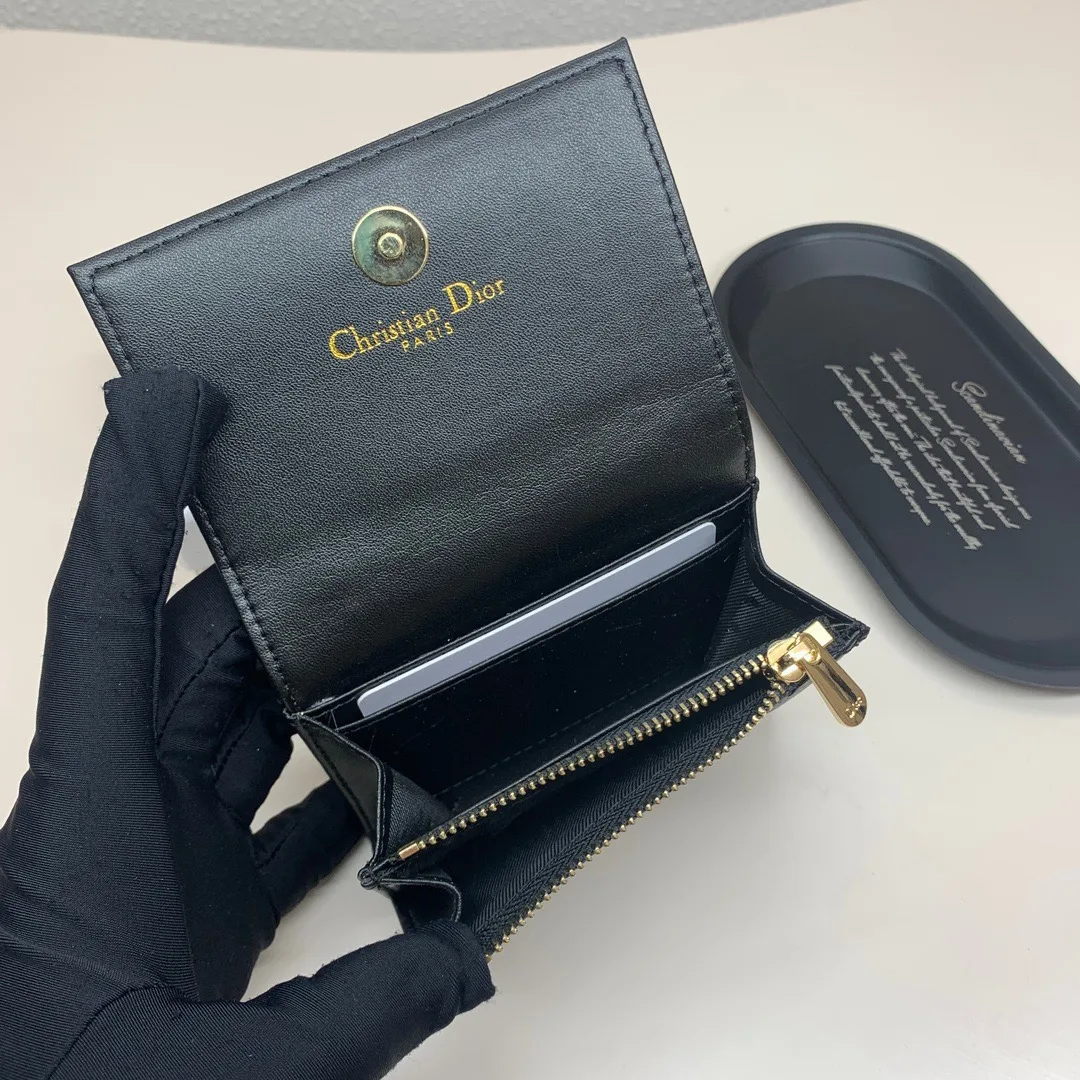 Dior Flap Wallet in Black · view 8