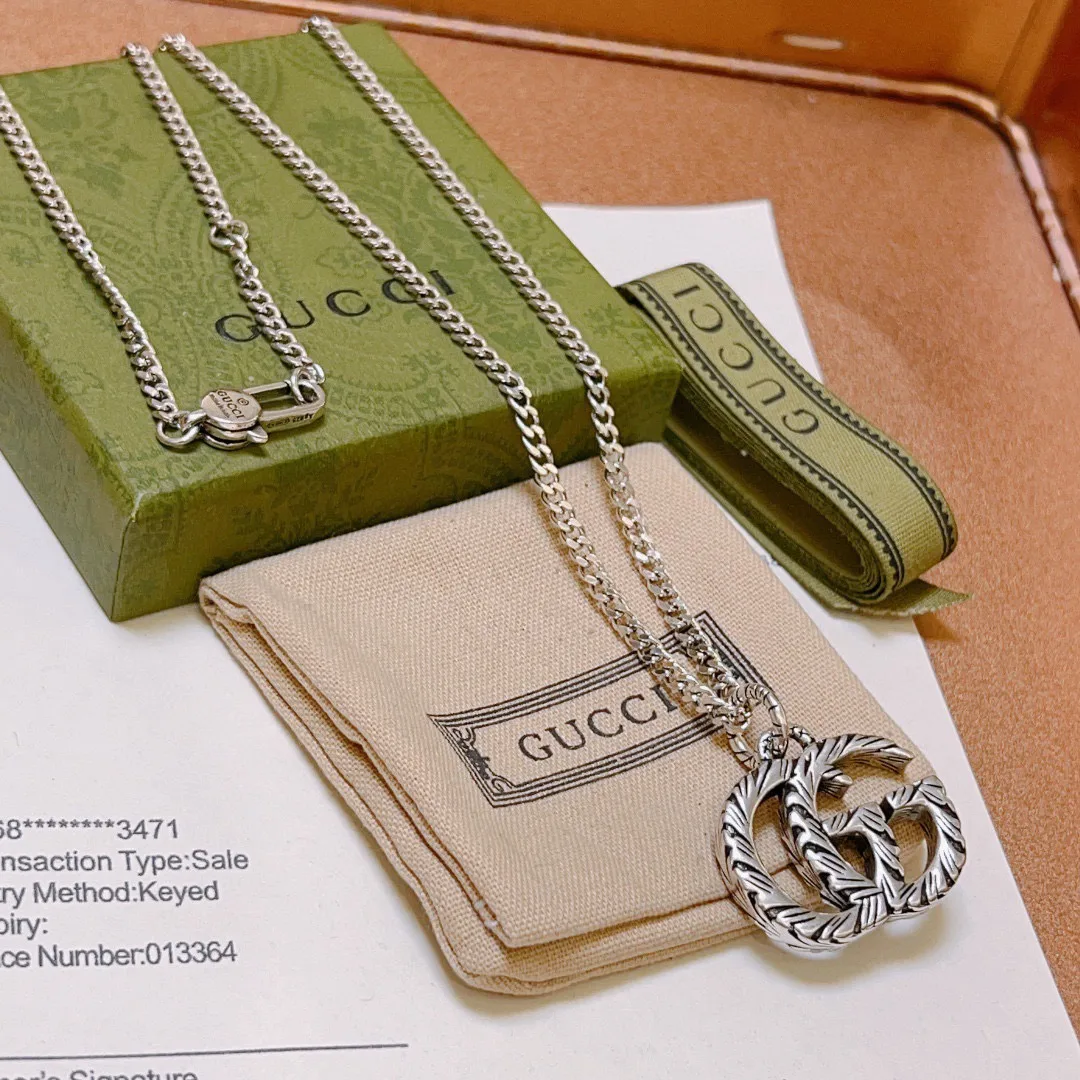 Gucci Necklace in Silver · view 3