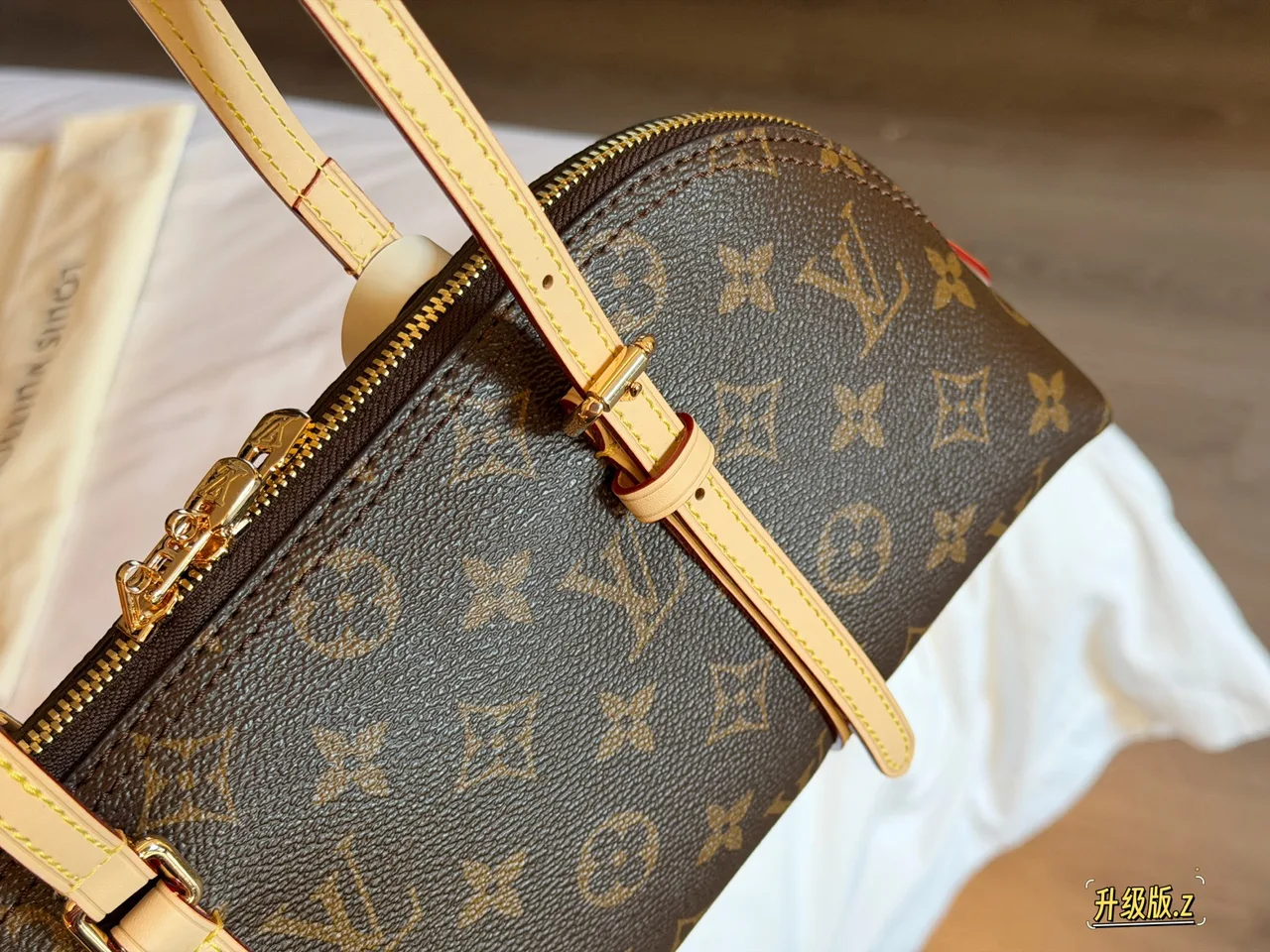 Louis Vuitton Monogram Dome Satchel in Brown · view 3
