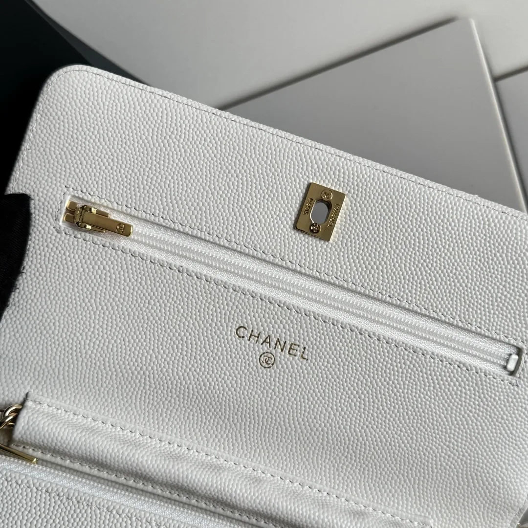 Chanel Calfskin Quilted Clutch in White · view 8