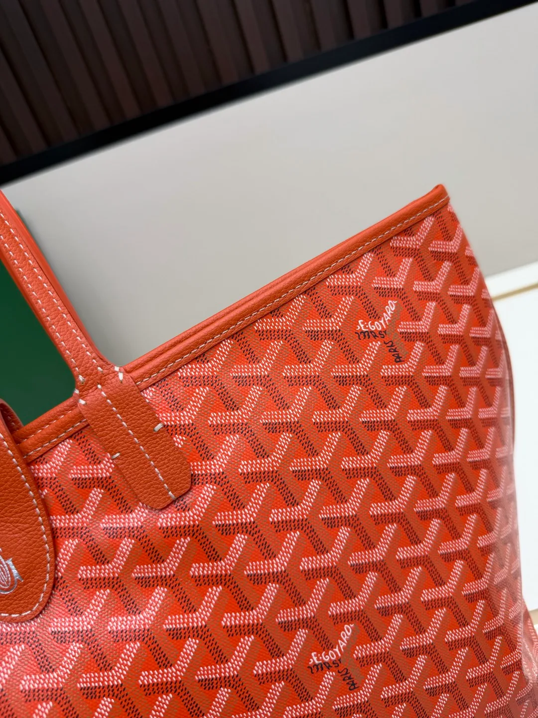 Goyard Canvas Reversible chevron tote with pictured pouch in Orange · view 5