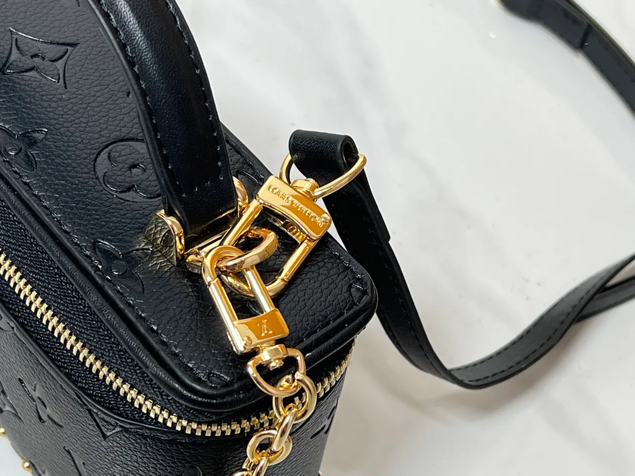 Louis Vuitton Canvas Crossbody Bag in Black · view 7