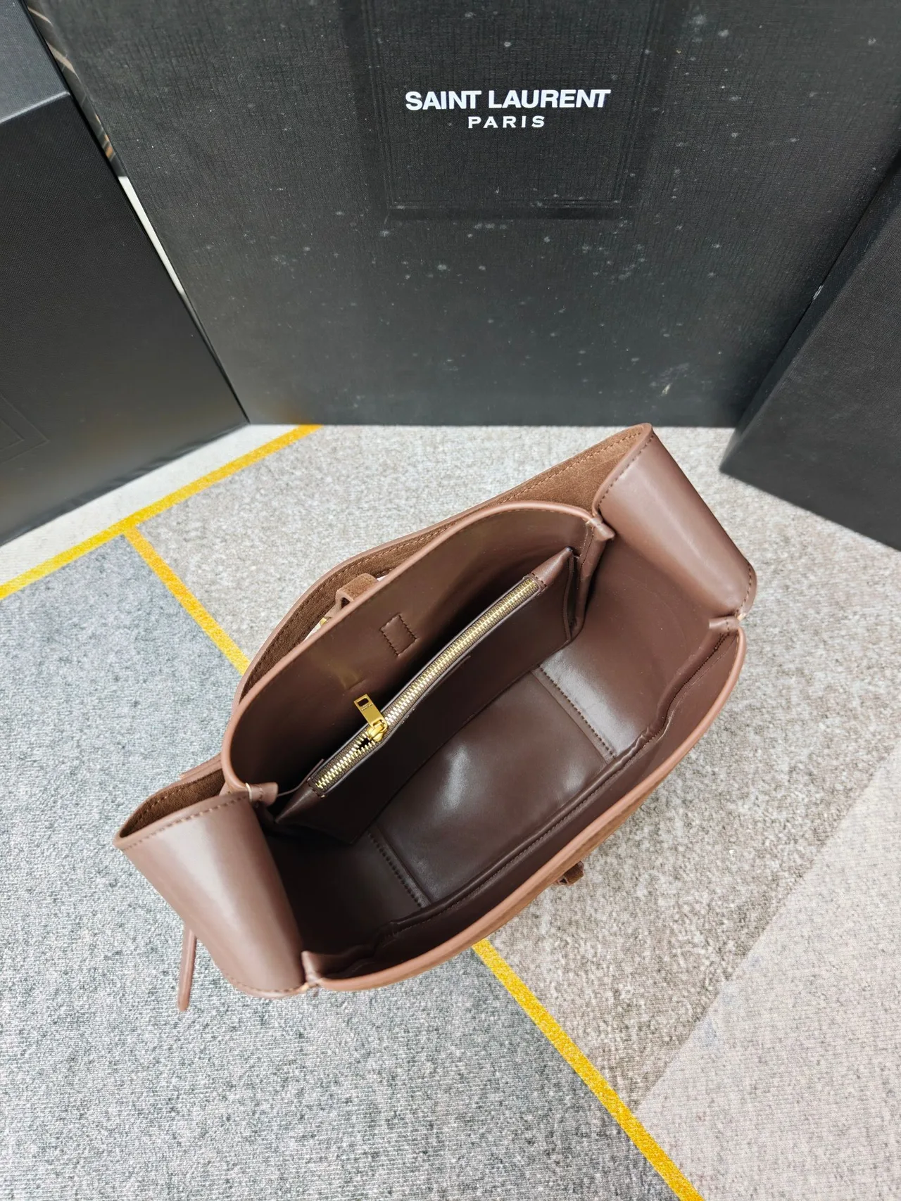 Saint Laurent Hobo Bag in Brown · view 7