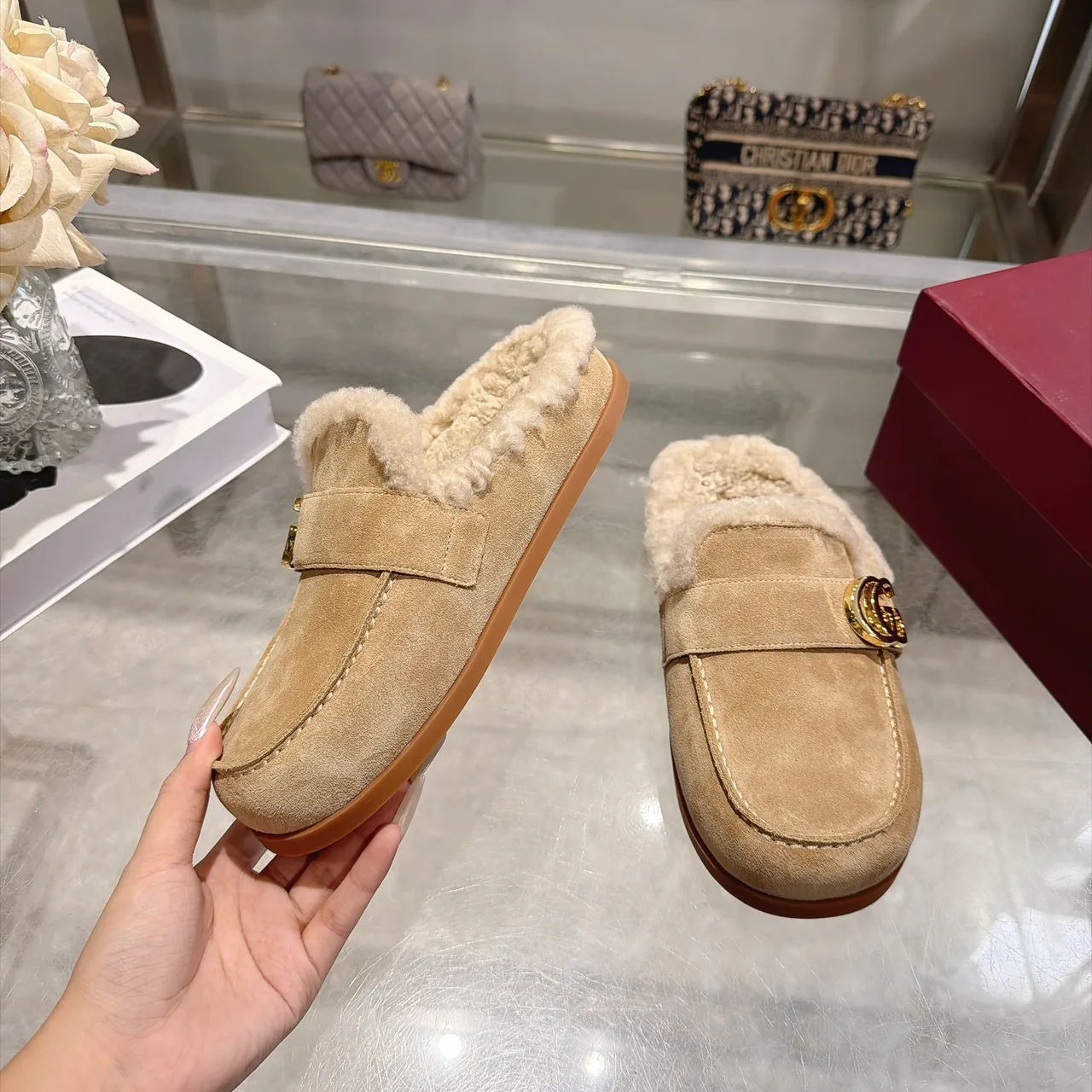 Gucci Cowhide Wool Suede-Look Slippers in Beige · view 6