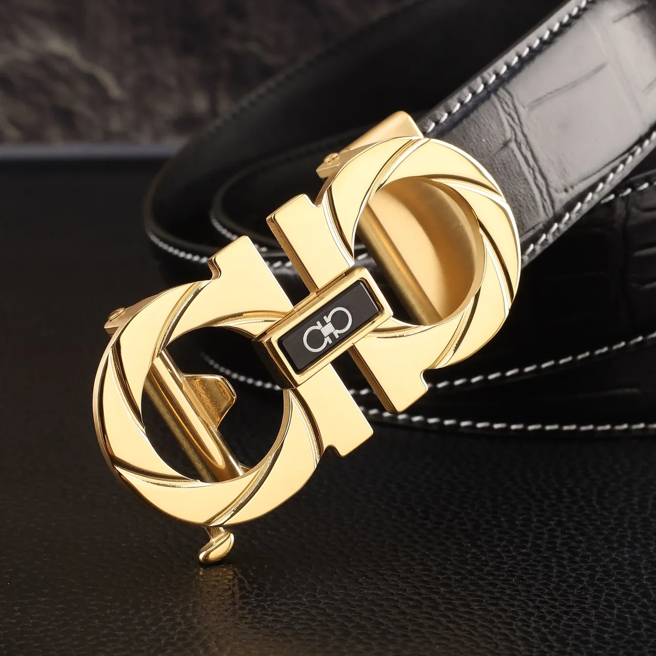 Ferragamo Croc-pattern automatic Gancini belt in Black · view 7