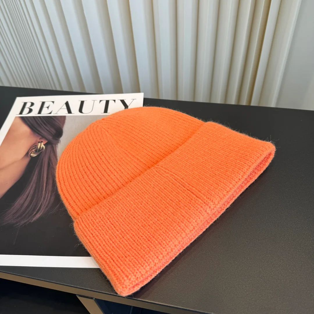 Balenciaga Beanie in Orange · view 8