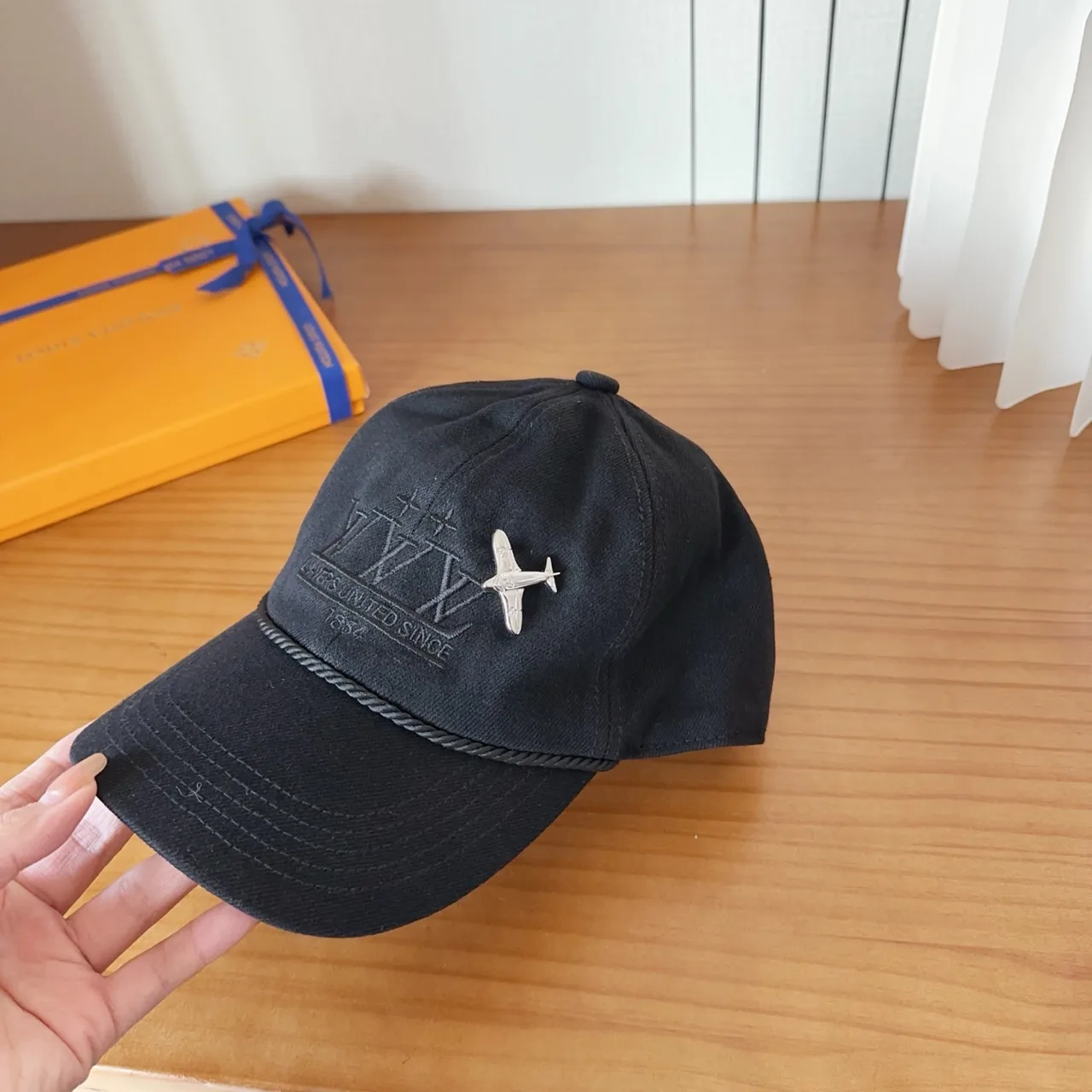 Louis Vuitton Baseball Cap in Black · view 5