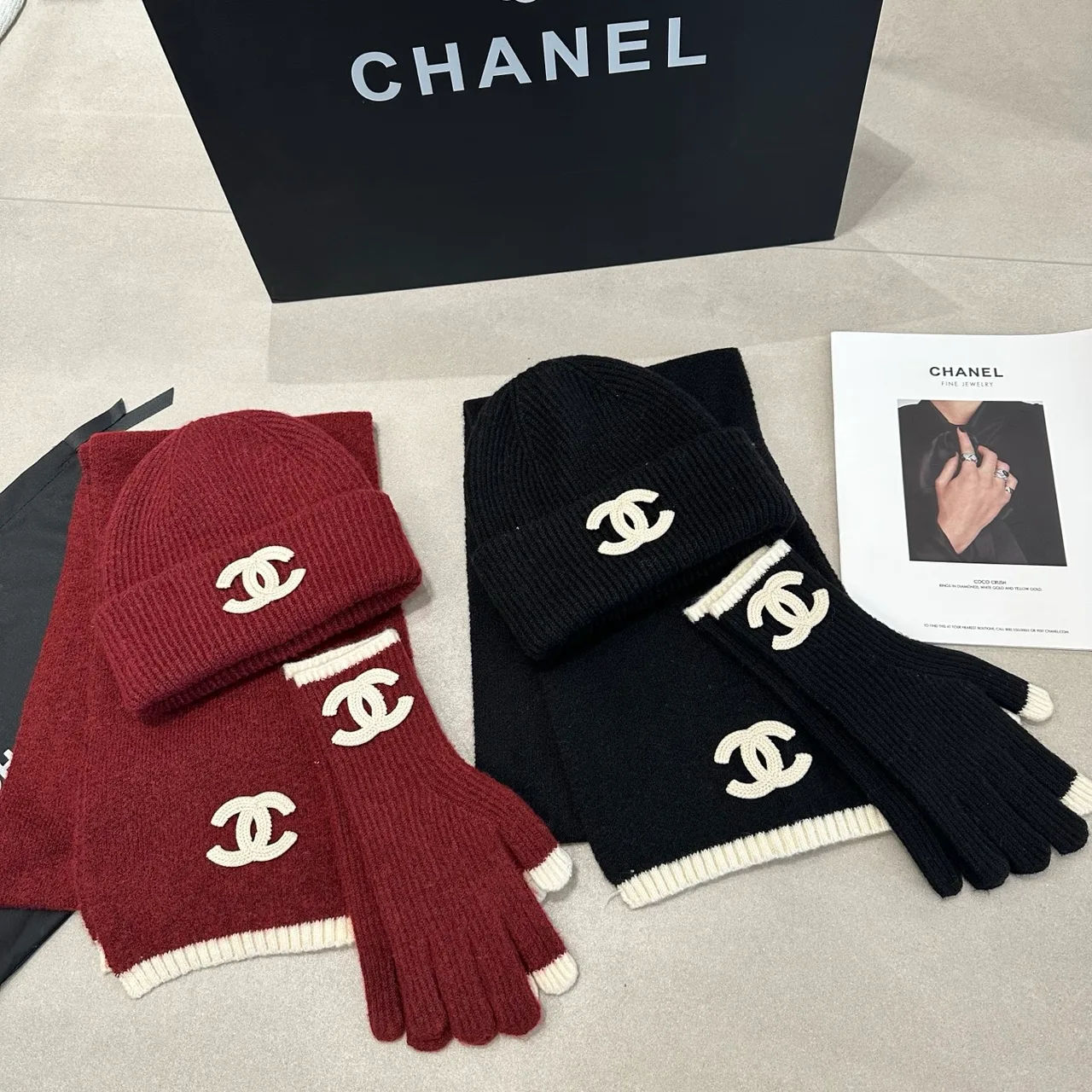 Chanel Hat scarf and gloves knit set in Burgundy & Cream & Black & Beige · view 8