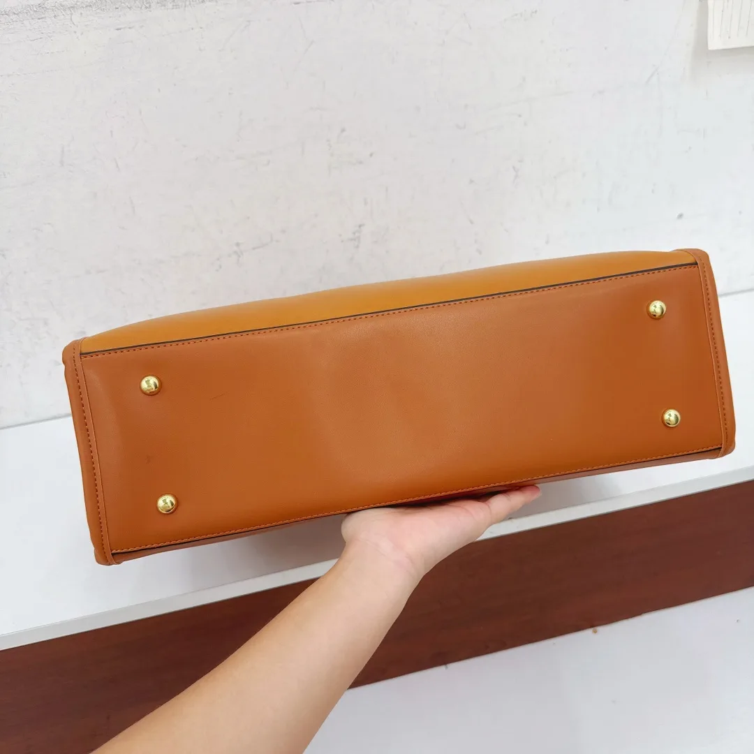 Fendi Sunshine Tote in Black & Green & Tan & Brown · view 7