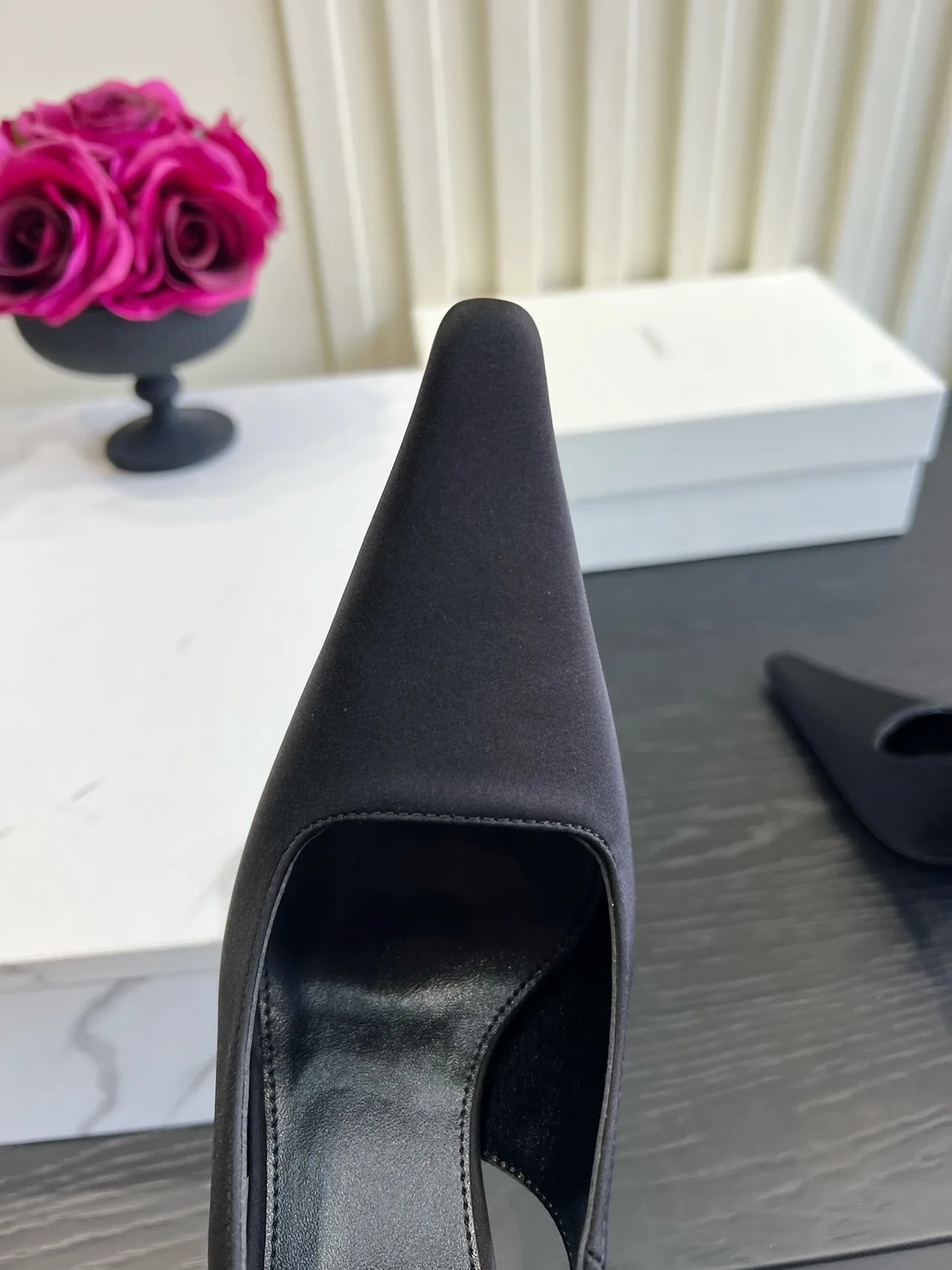 Saint Laurent Cowhide Silk Glossy Pointed-Toe Slingback Shoes in Grey · view 7