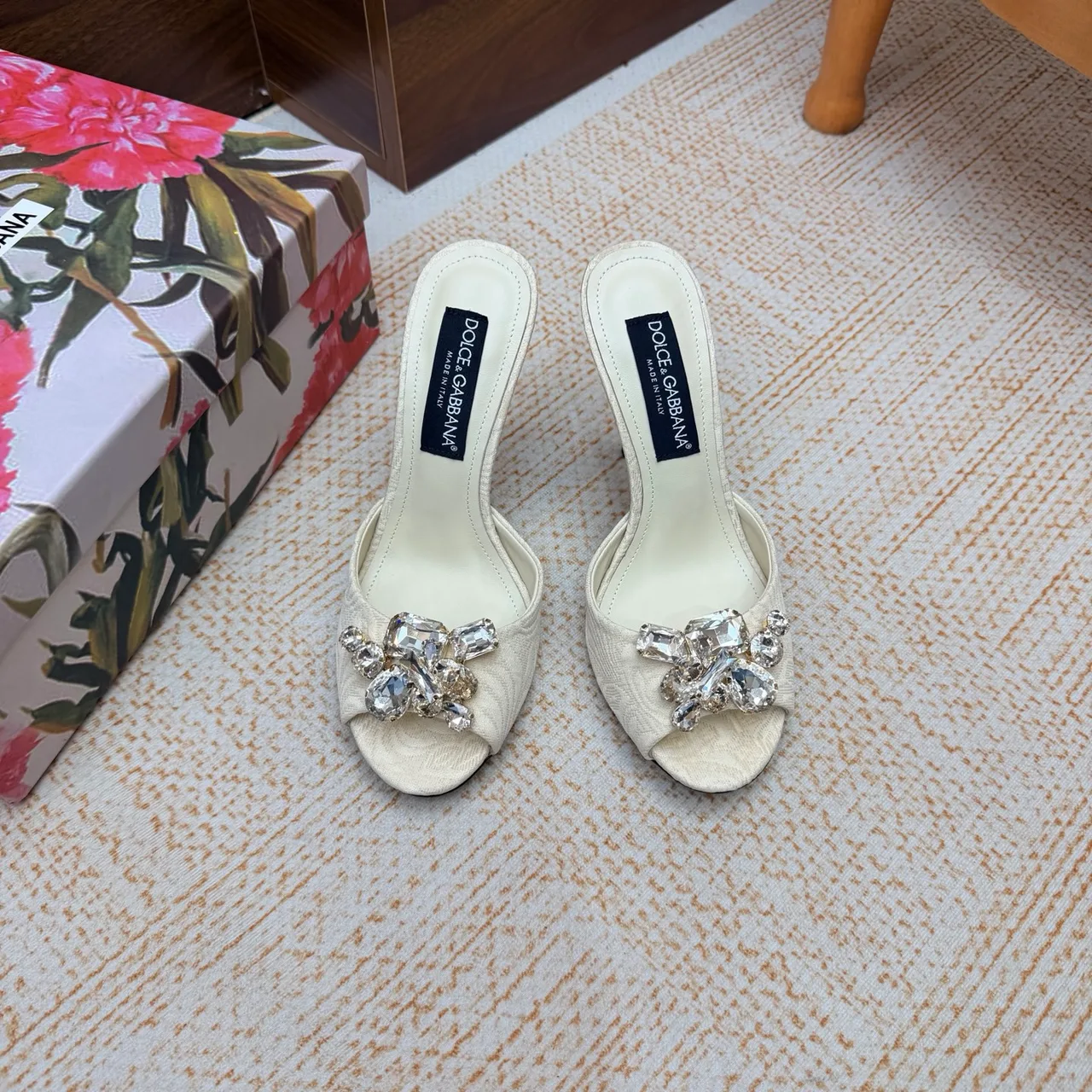 Dolce & Gabbana Mules in Cream · view 3