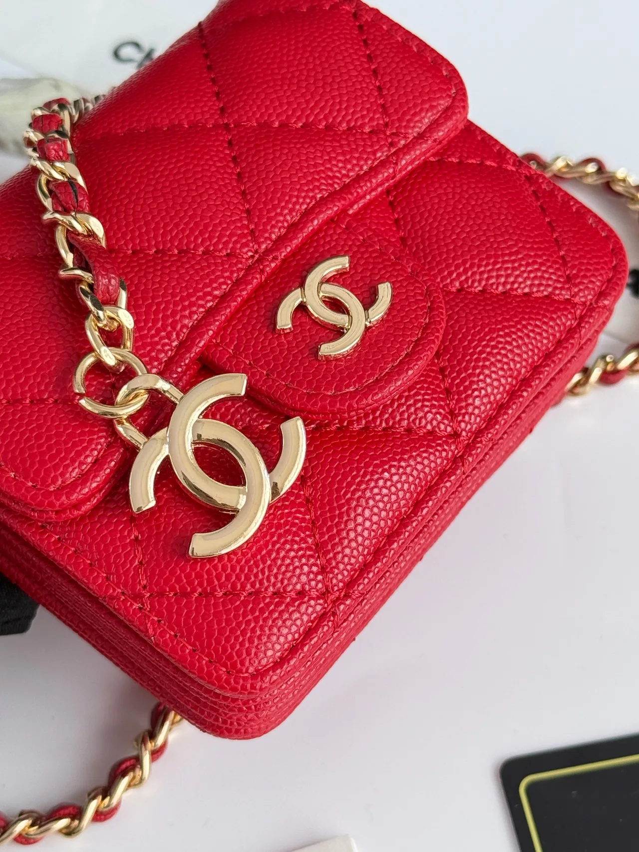 Chanel Quilted Wallet in Red · view 5