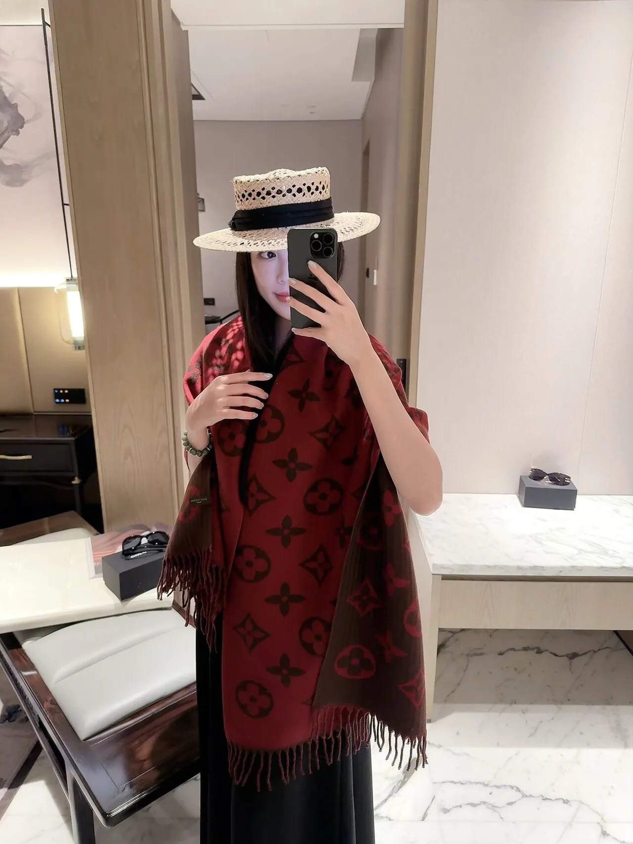 Louis Vuitton Reversible Monogram Shawl in Beige & Red · view 6