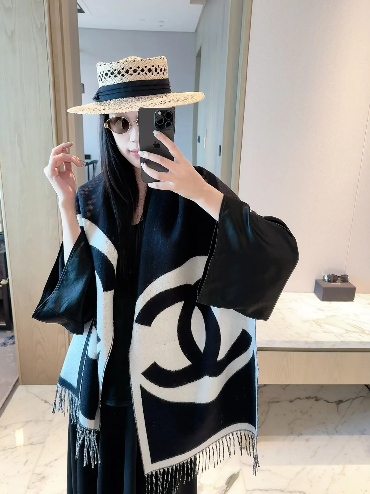 Chanel Reversible Giant CC Shawl in Pink & Black · view 5