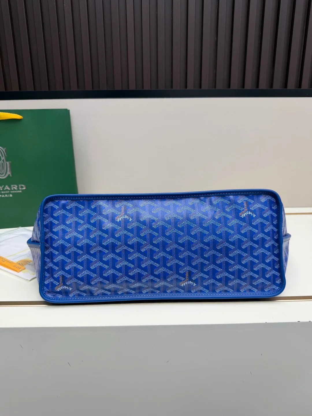 Goyard Canvas Smooth Patterned Tote with Pouch in Blue · view 3