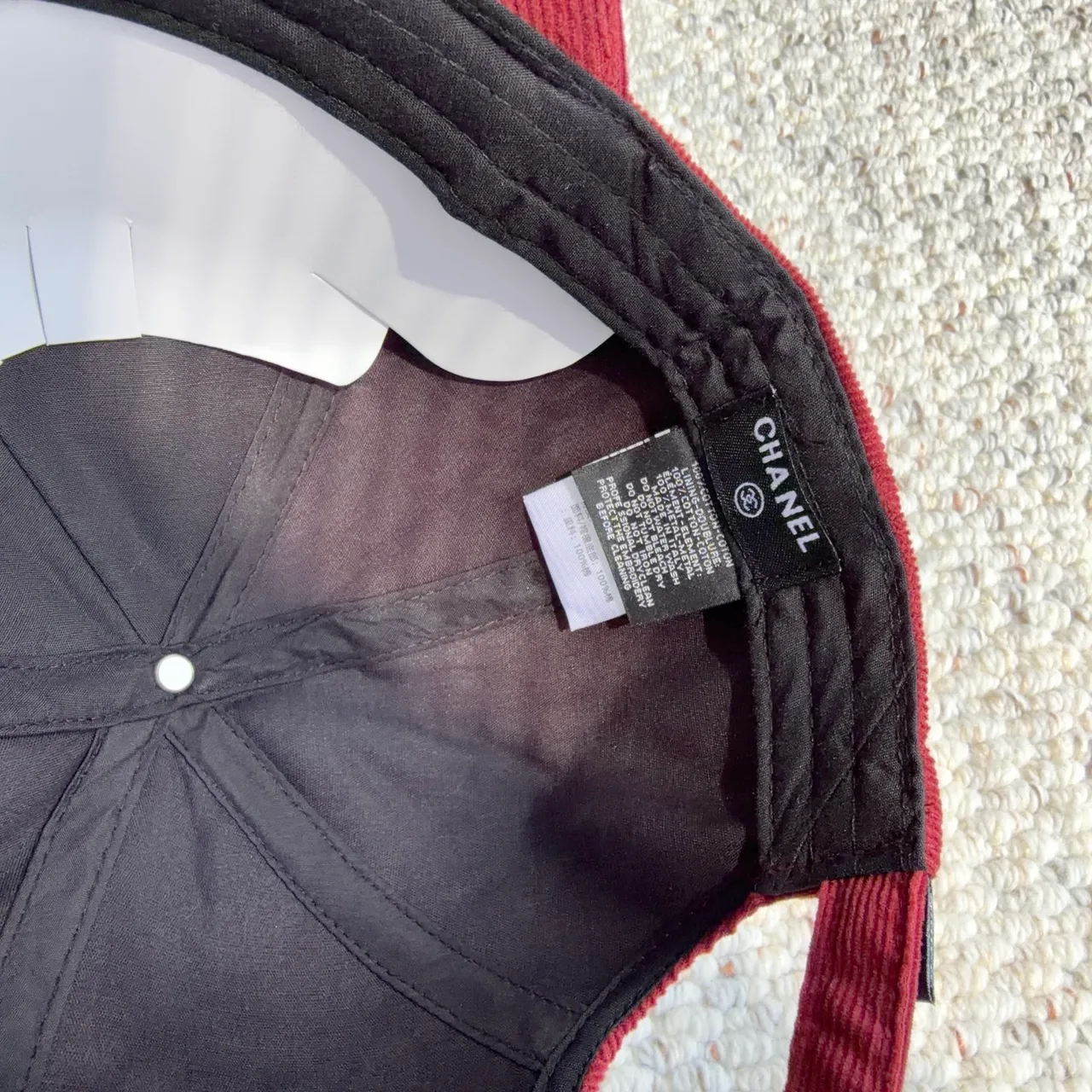 Chanel Baseball Cap in Burgundy · view 8