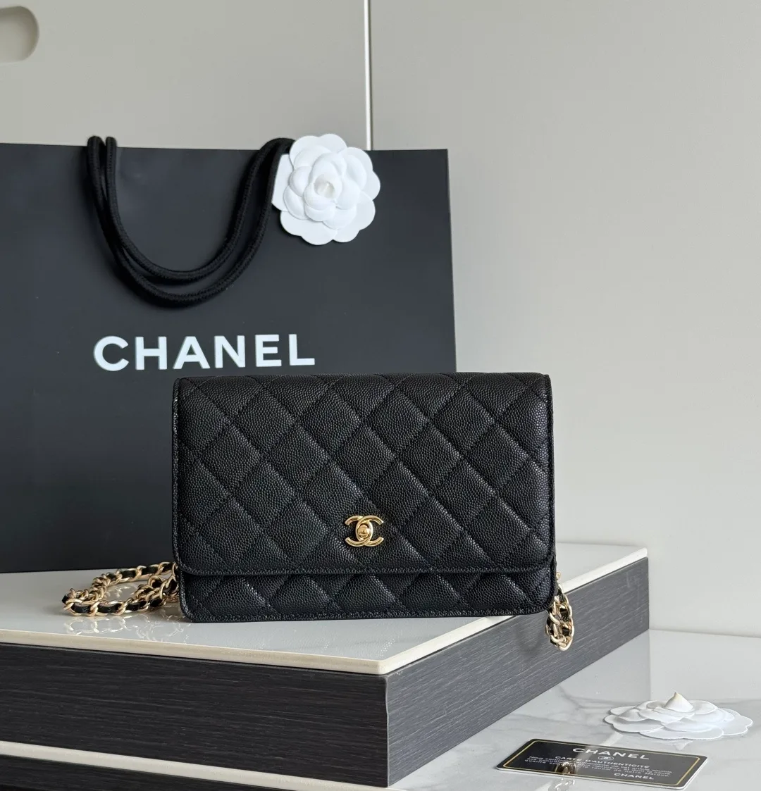 Chanel Calfskin Quilted Clutch in Black · view 1